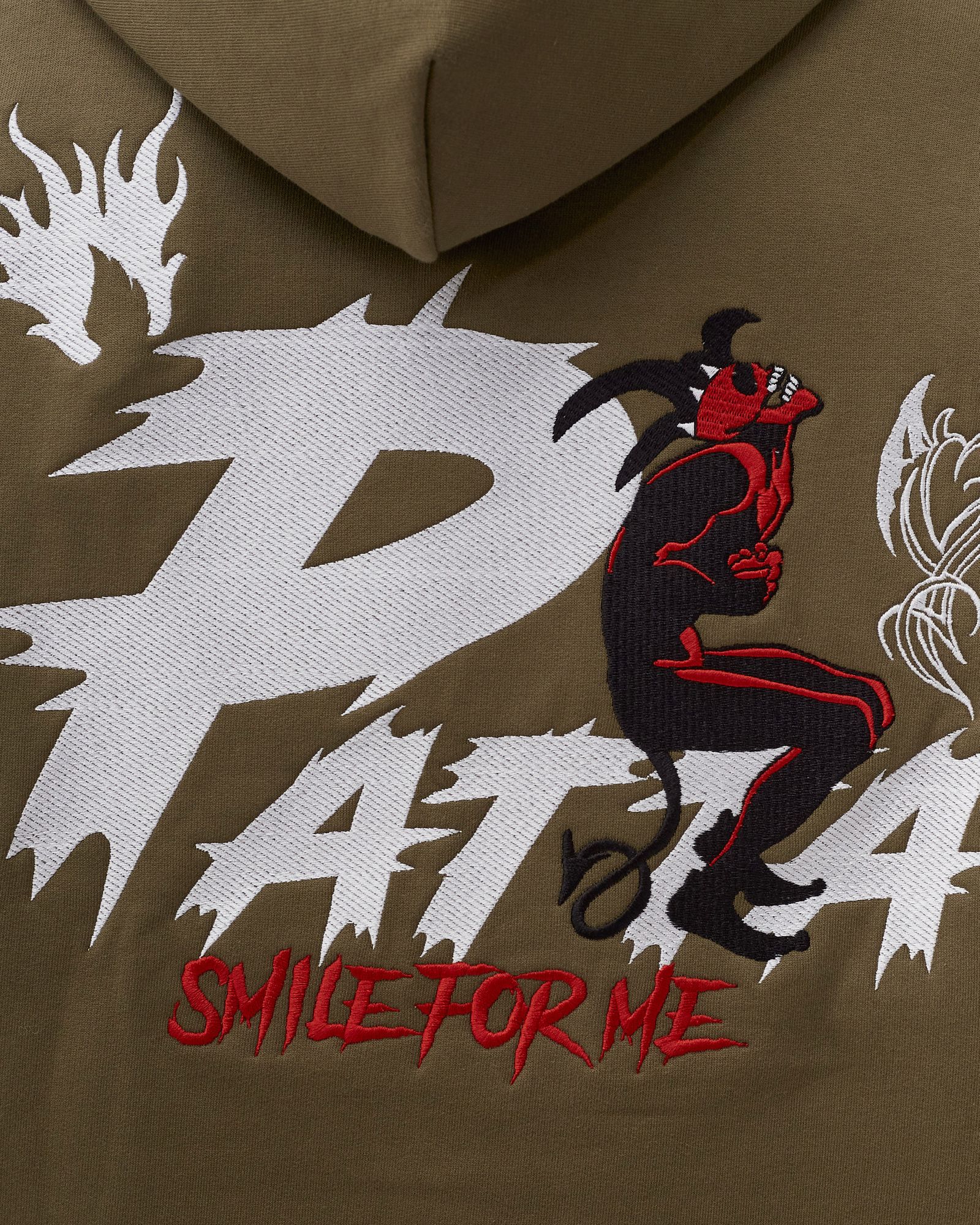 PATTA SMILE FOR ME BOXY HOODED SWEATER