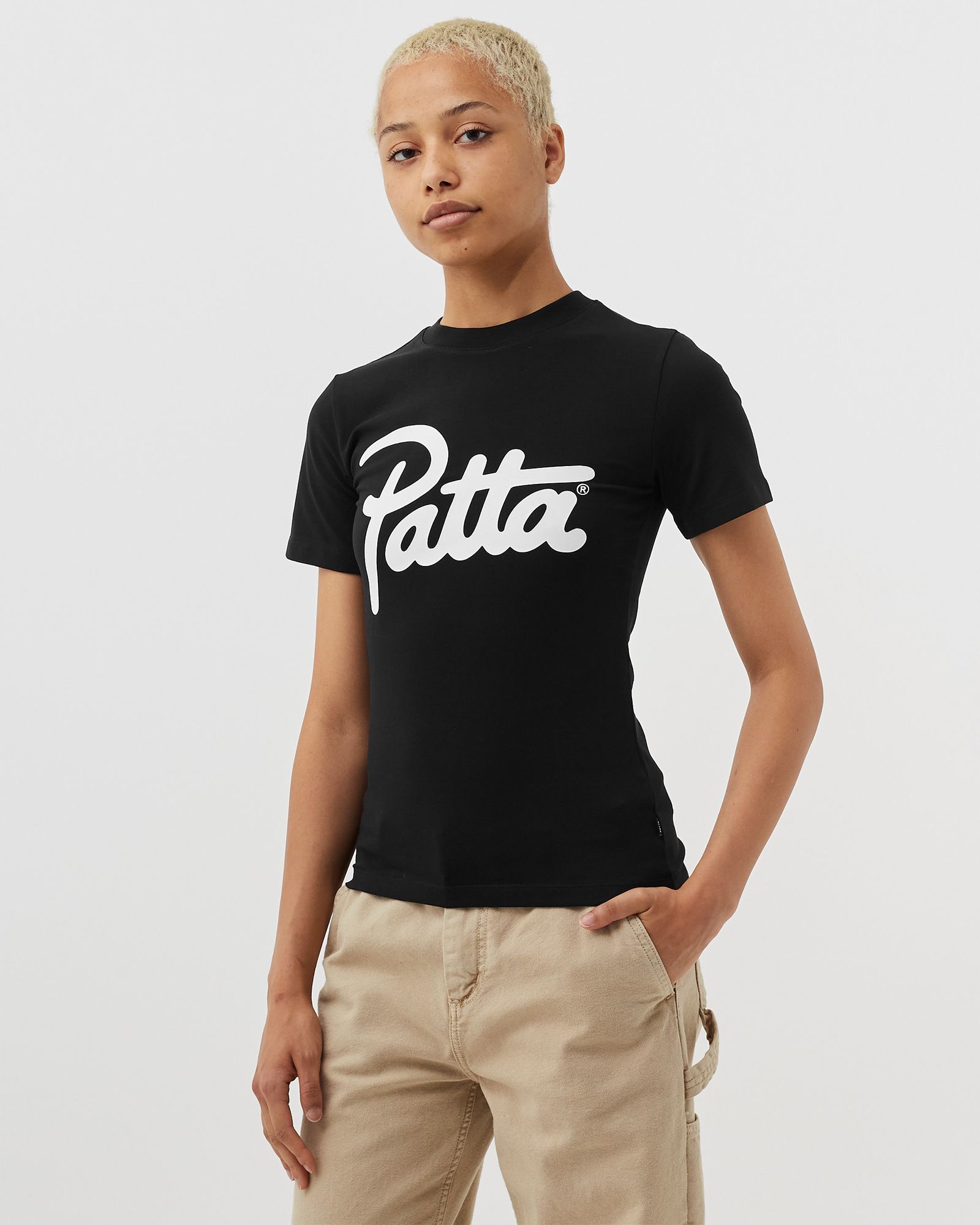 WMNS Basic Fitted T-Shirt