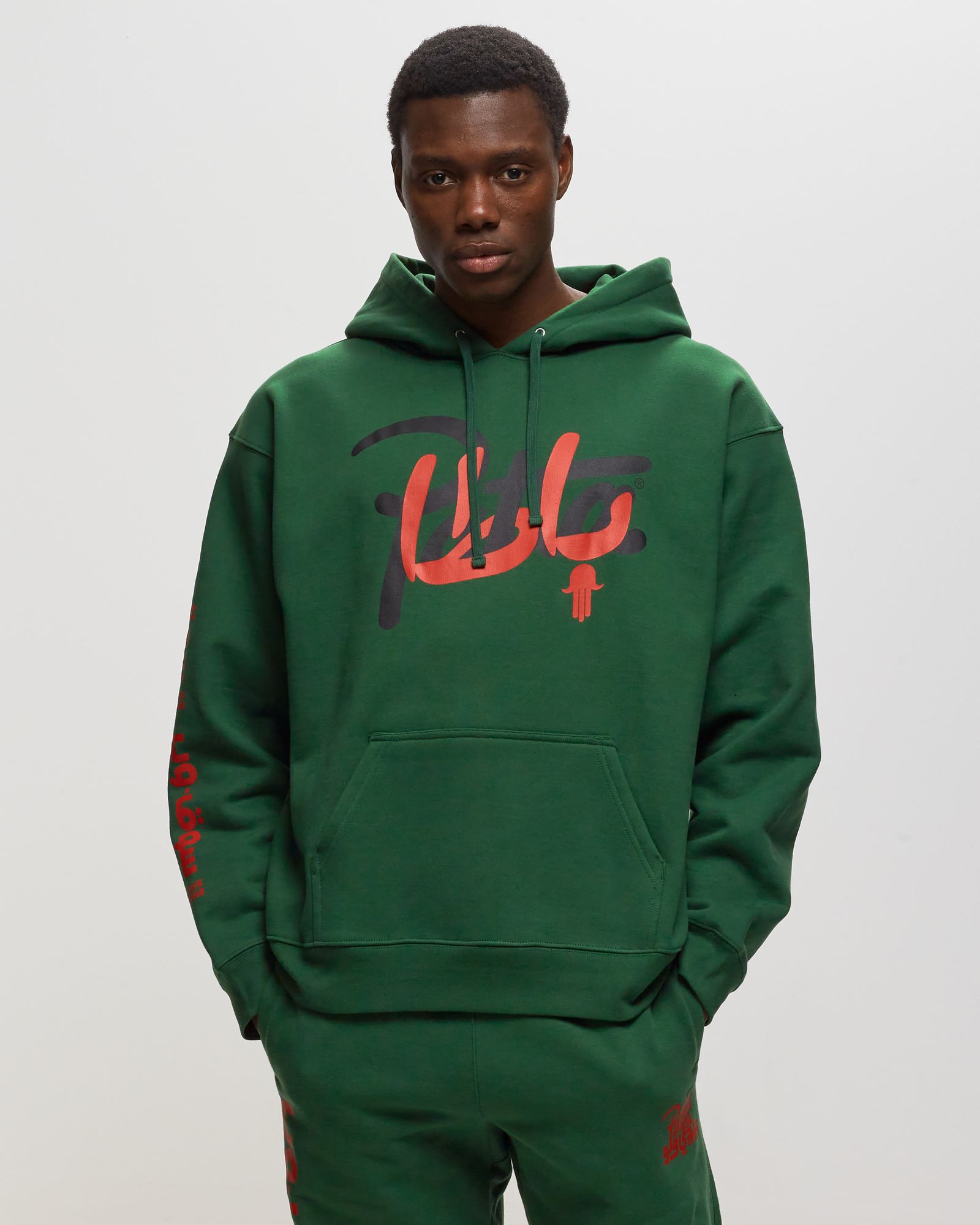 PATTA X ANDY WAHLOO SCRIPT LOGO BOXY HOODED SWEATER