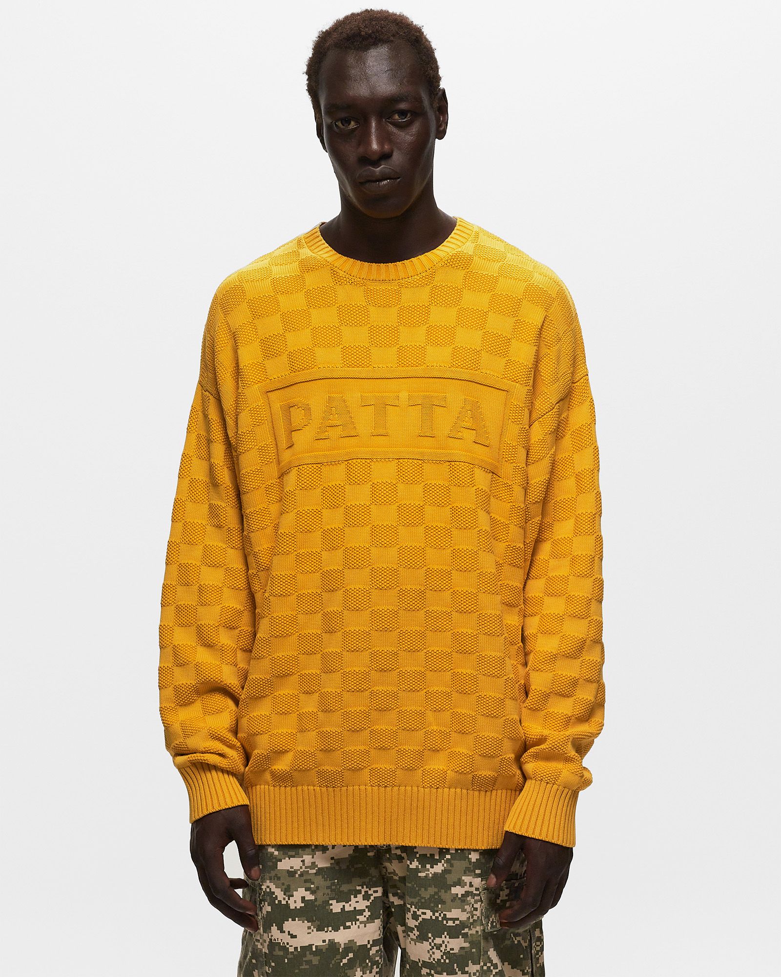 PEARL RIBBED KNITTED SWEATER