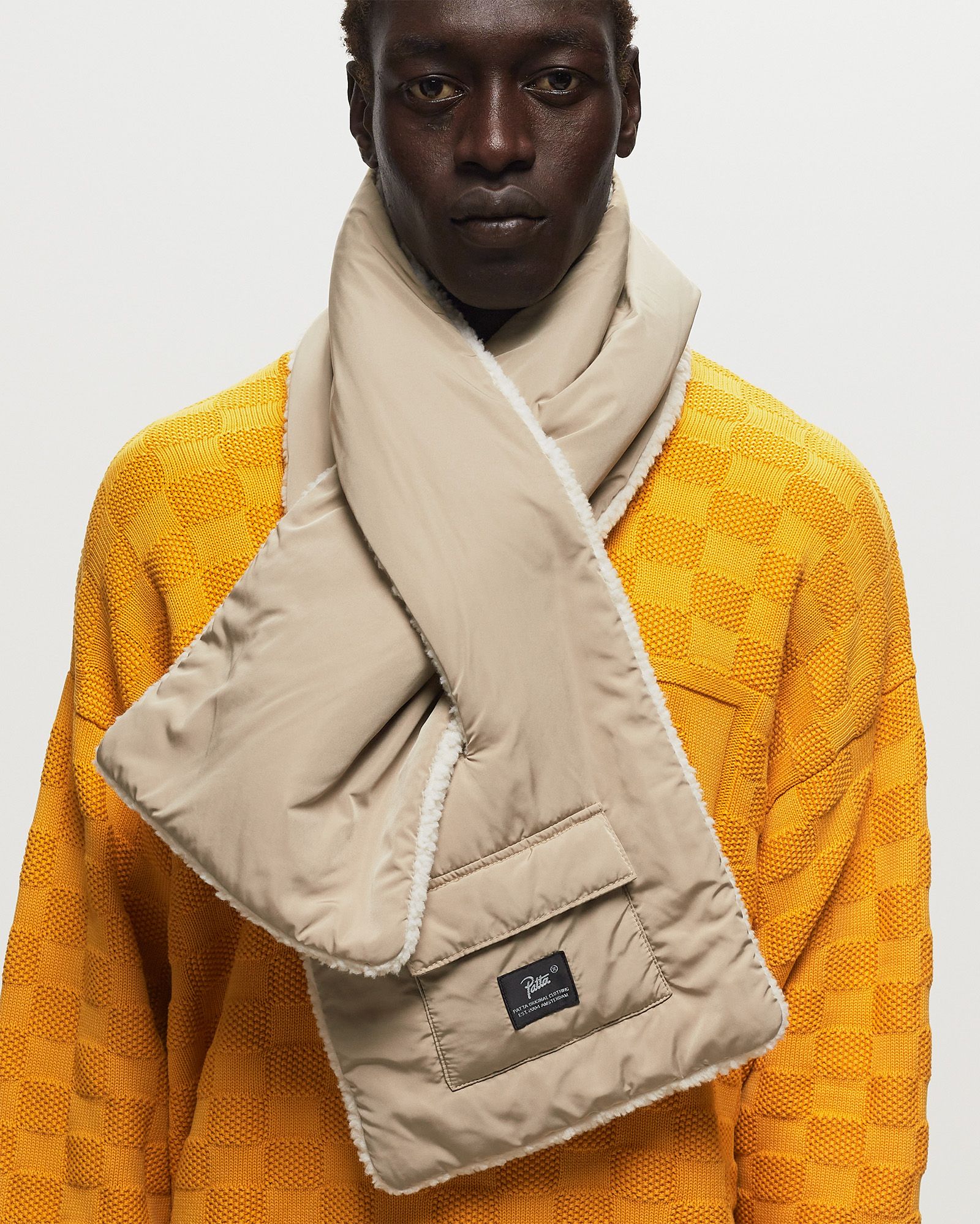 REVERSIBLE SHERPA FLEECE SCARF