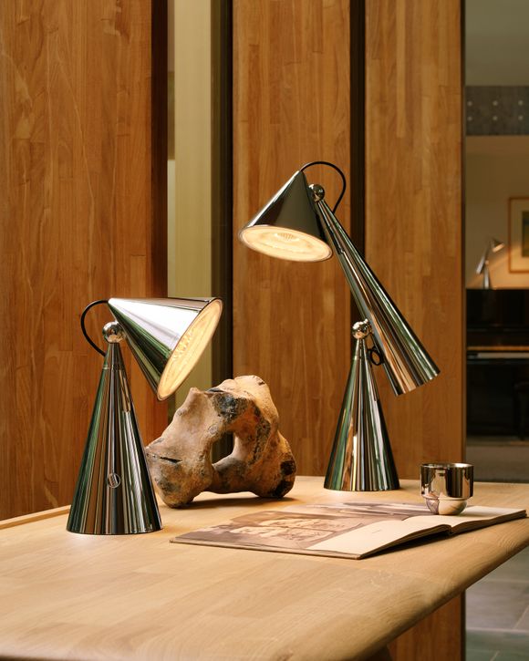 Pose Portable Silver LED UN - EU PLUG