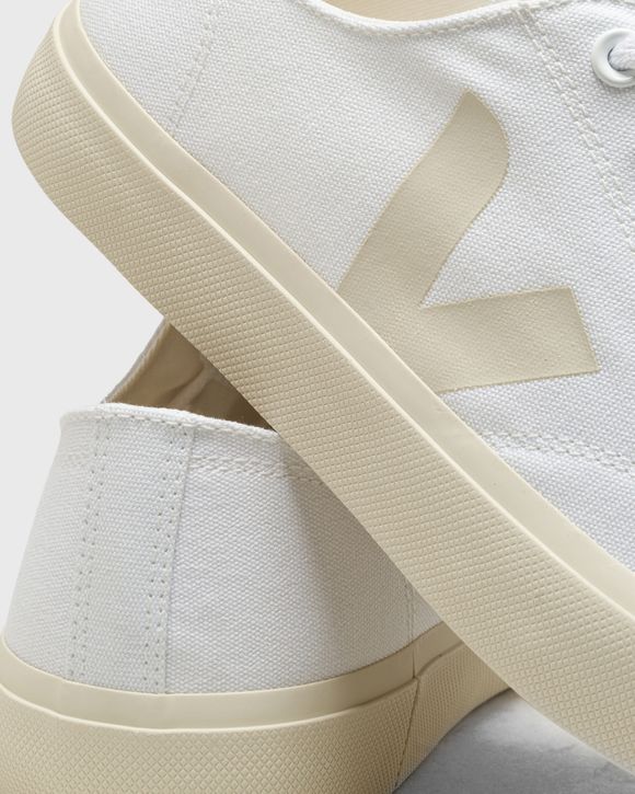 Veja hotsell wata white