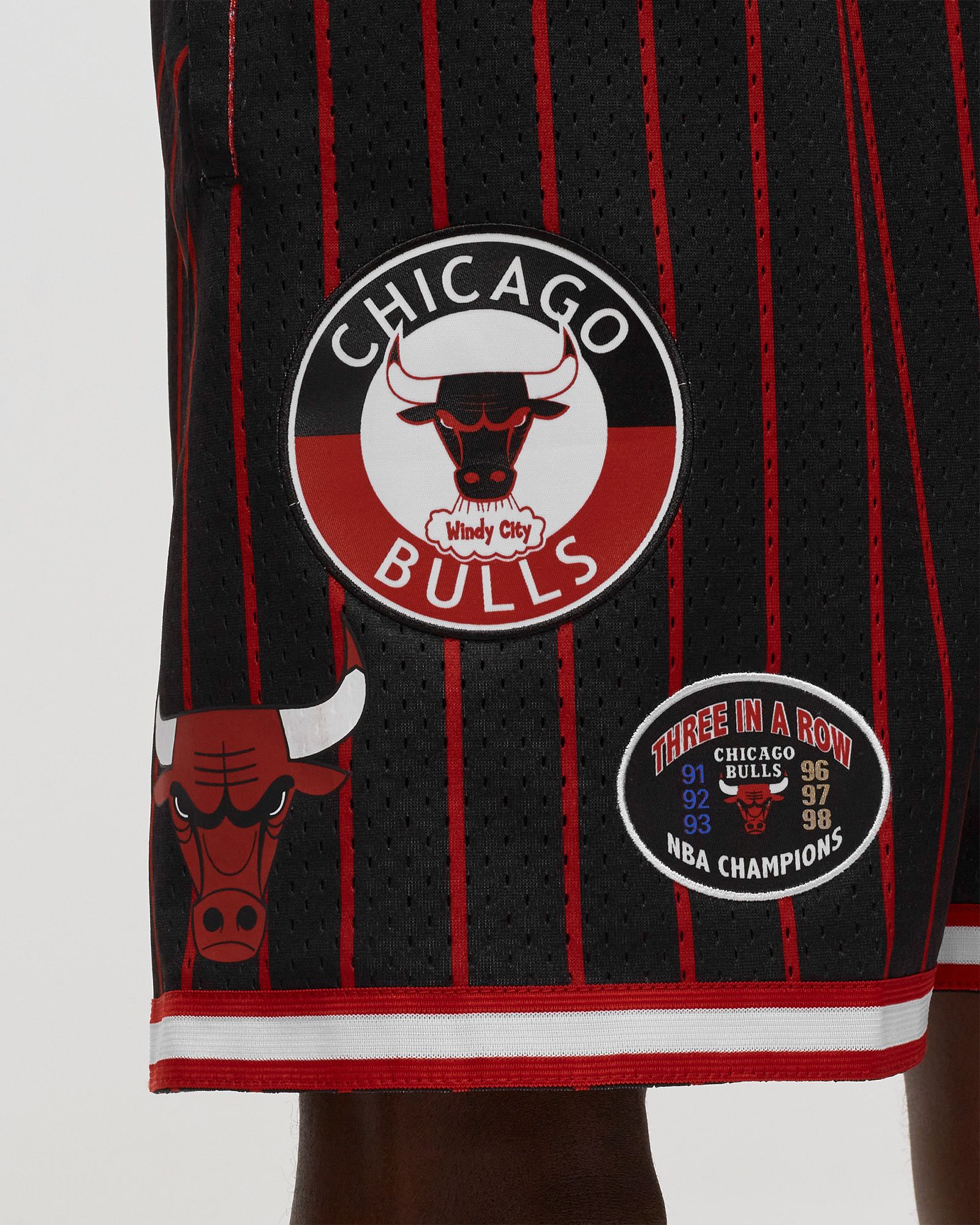 NBA M&N CITY COLLECTION MESH SHORT BULLS