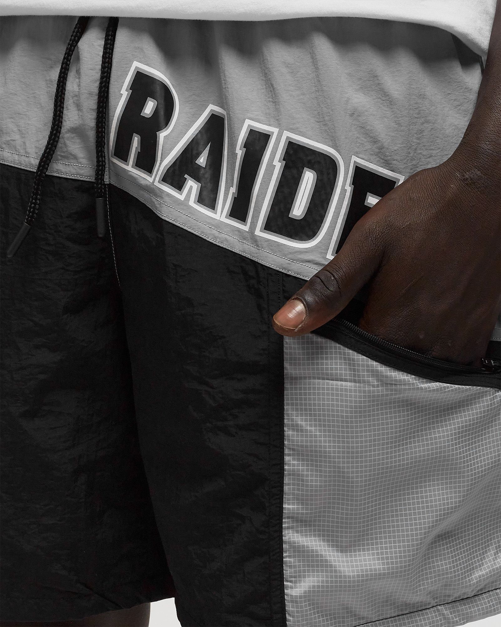NFL NYLON UTILITY SHORT OAKLAND LAS VEGAS RAIDERS