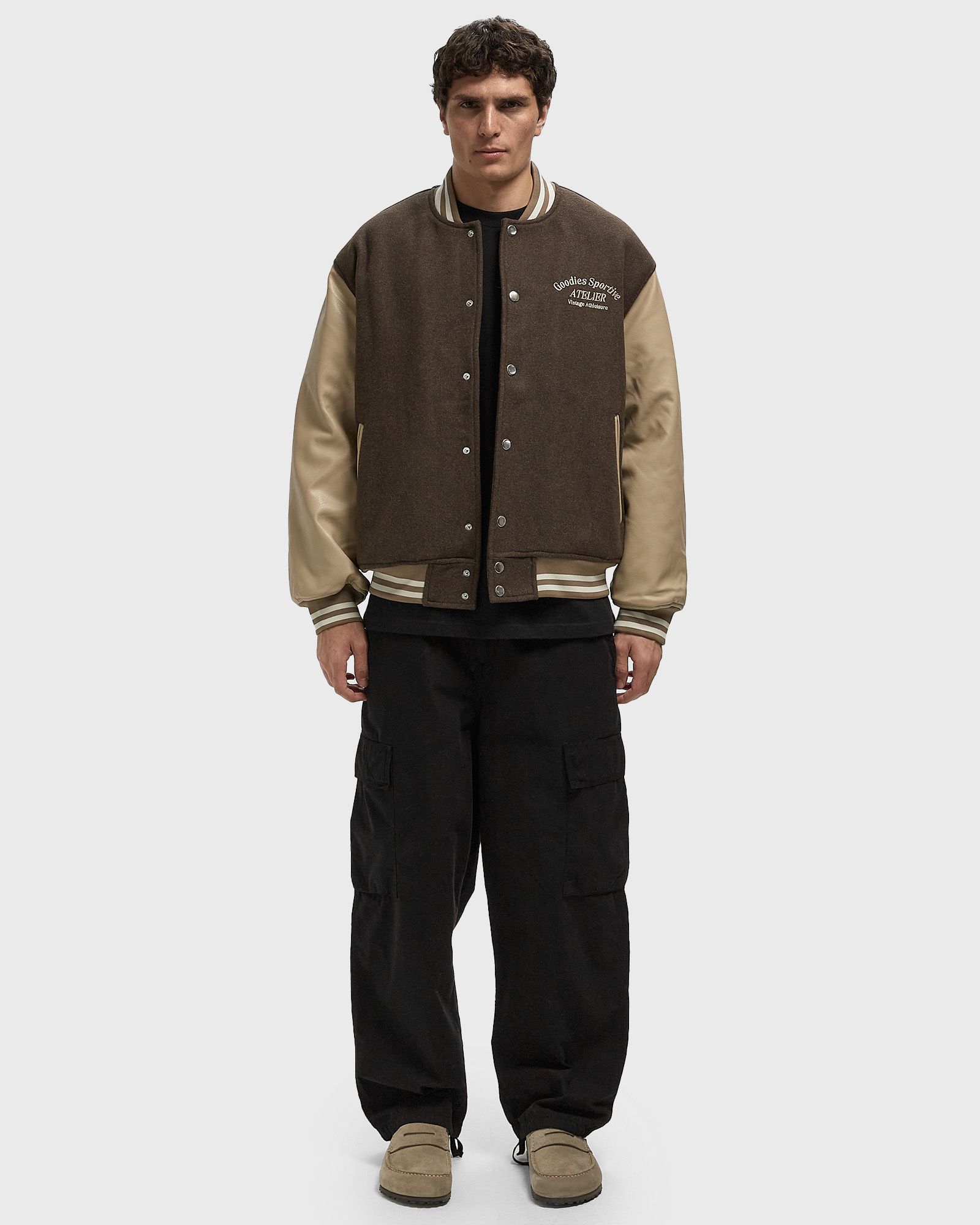 PRALINÉ PEGASUS VARSITY