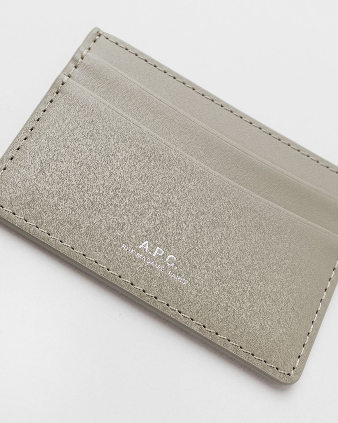◇A.P.C.◇ APC Apesce Andre Card Wallet Bronze PXAWV H63028 André cardholder | Cardholder in smooth cowhide leather