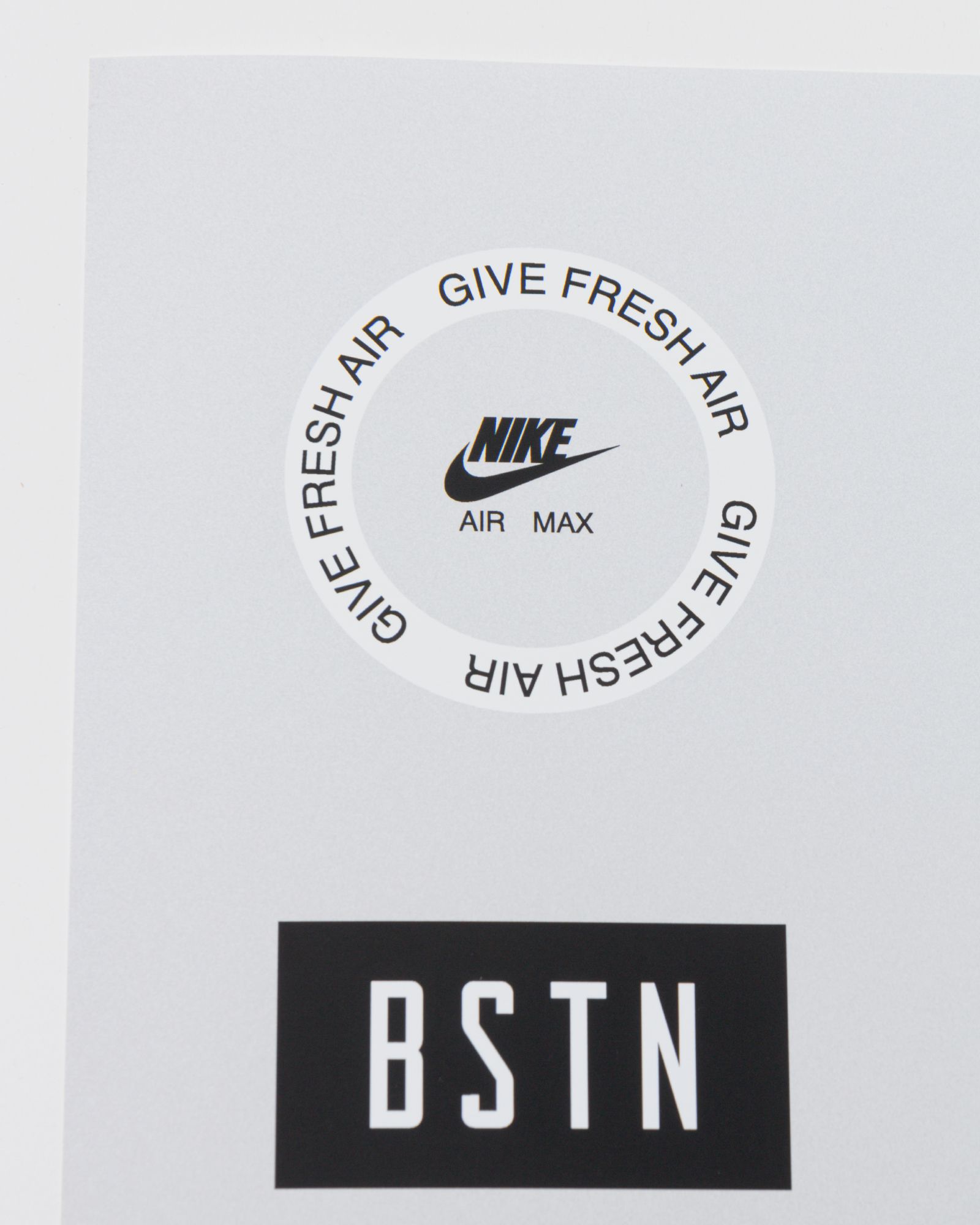 Floral Artwork Print by Paula Erlenkötter