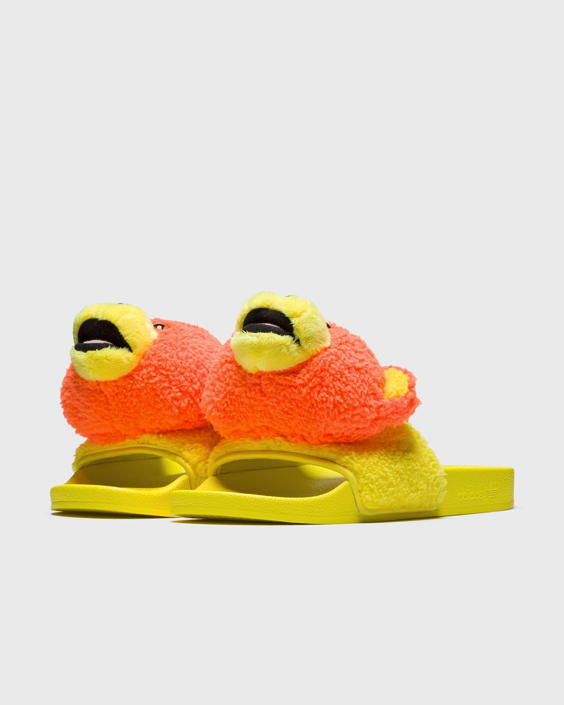 adidas JEREMYSCOTT JS ADILETTE TEDDY 新品 Jeremy Scott x adidas adilette Teddy Bear Info | Hypebeast
