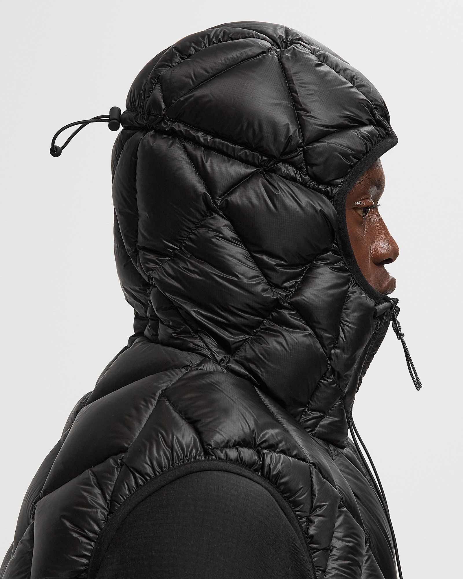 Nuna 800 Fill Power Hooded Down Vest