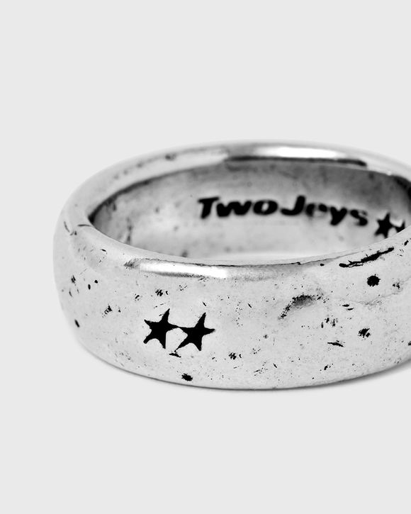 Signature Ring