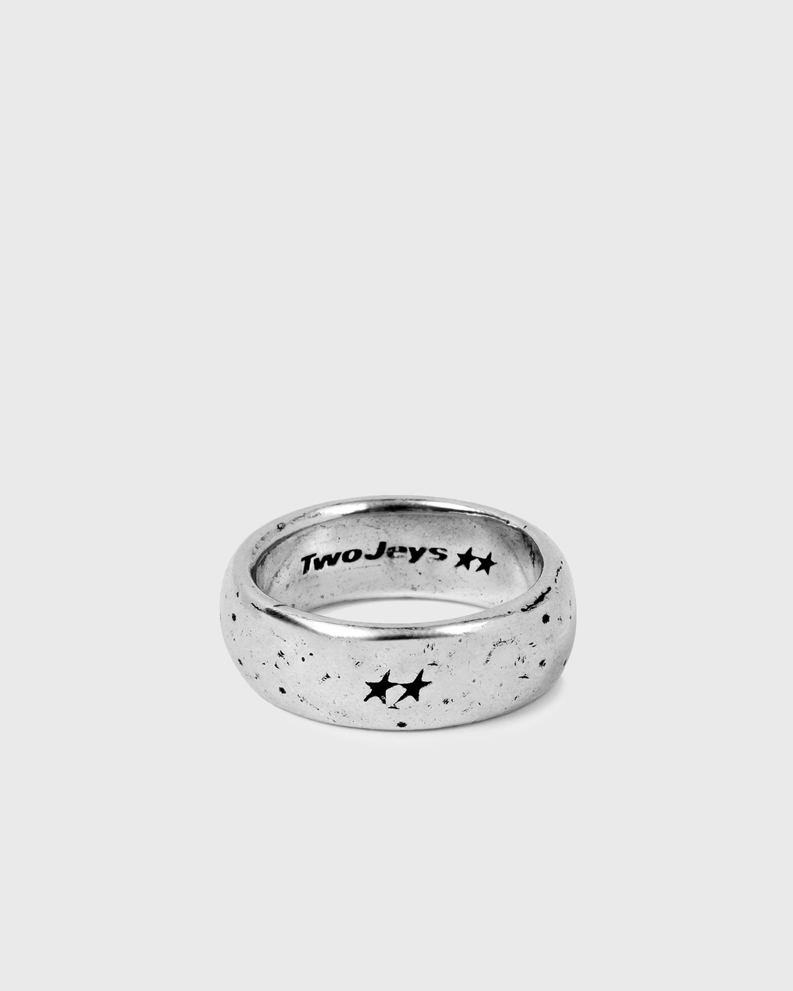 Signature Ring