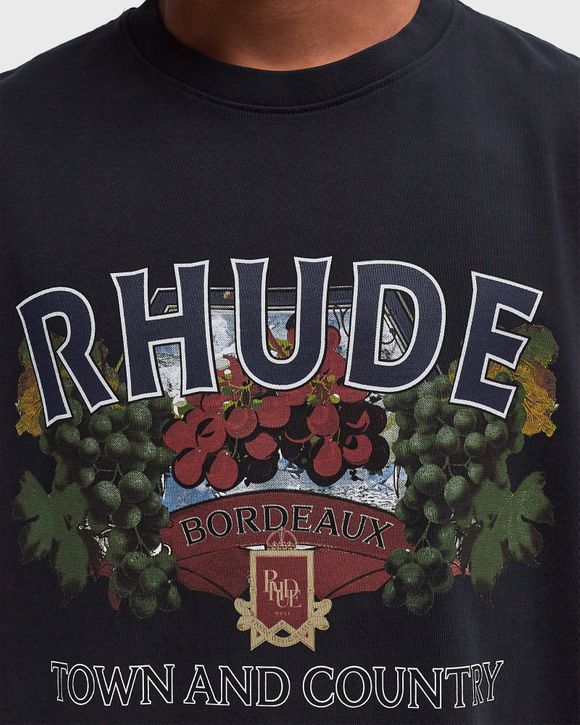 TOWN AND COUNTRY TEE