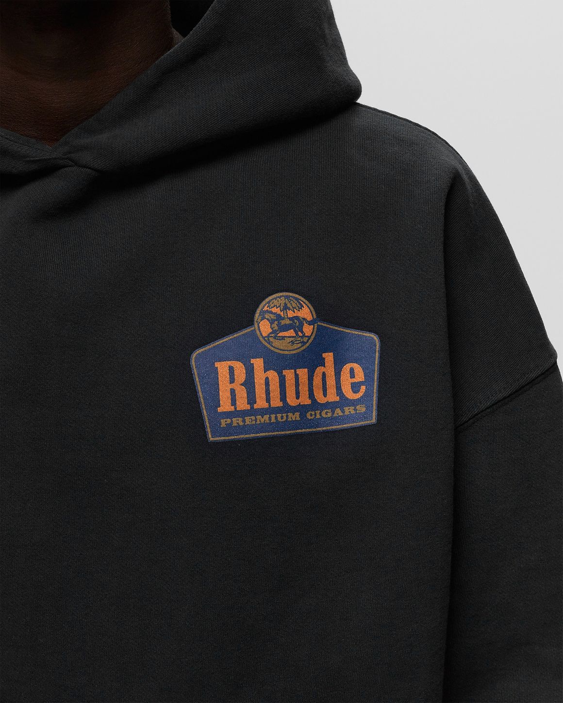 【関税込み】Rhude SSENSE限定 オフホワイト Grand Cru フーディ 242923M202021_1.jpg
