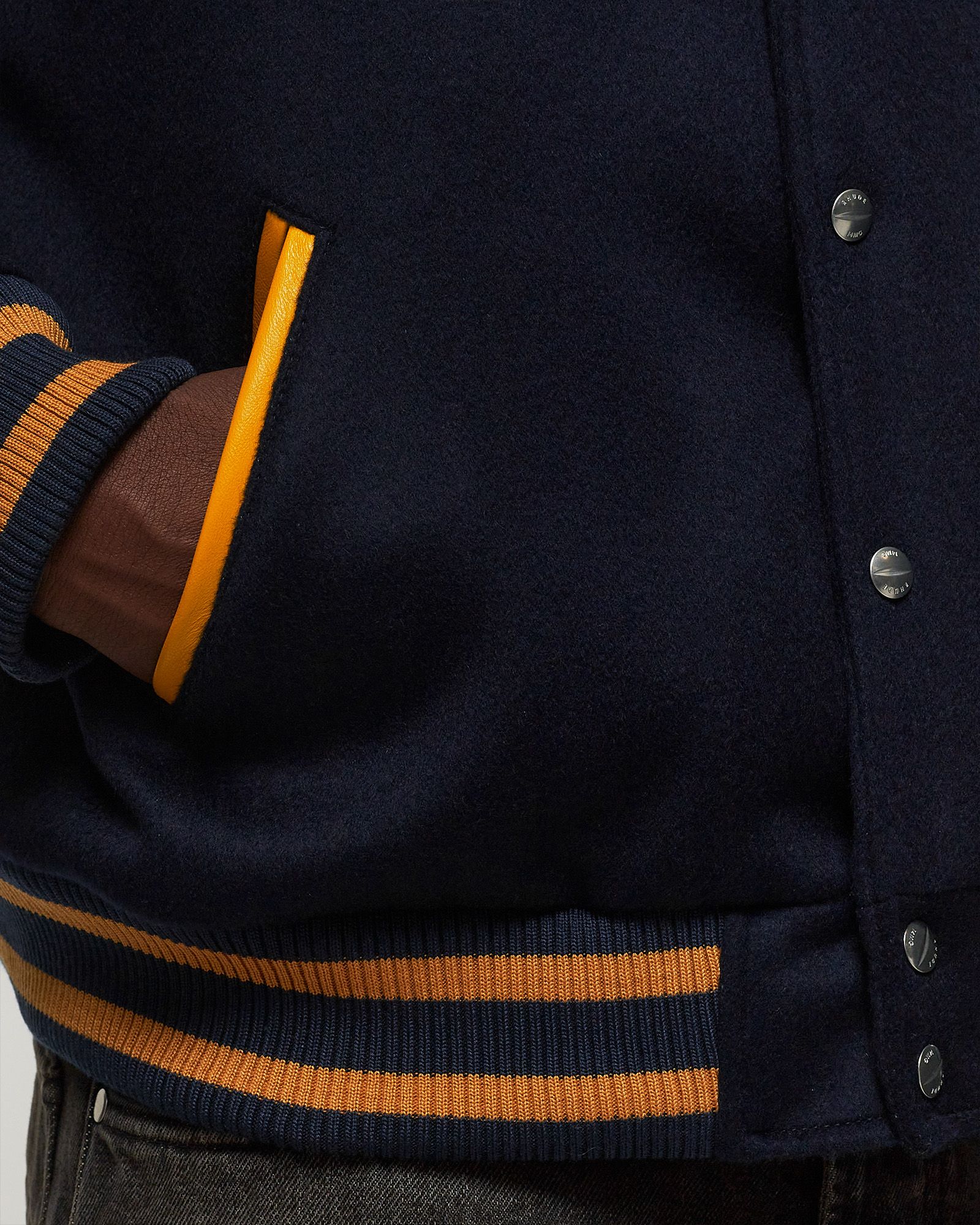 AMERICAN SPIRIT LIGHTING BOMBER