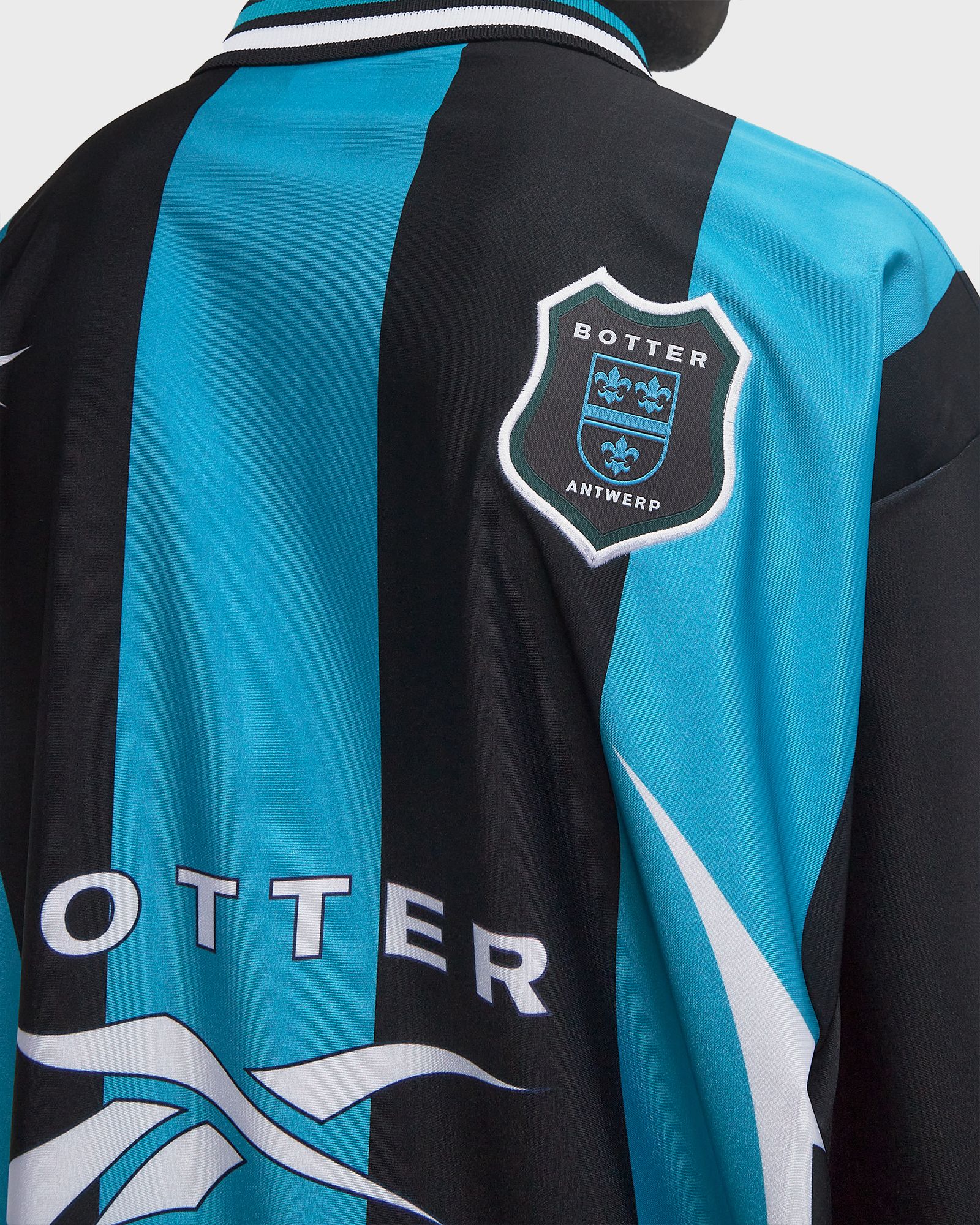 REVERSE SOCCER TEE STRIPED