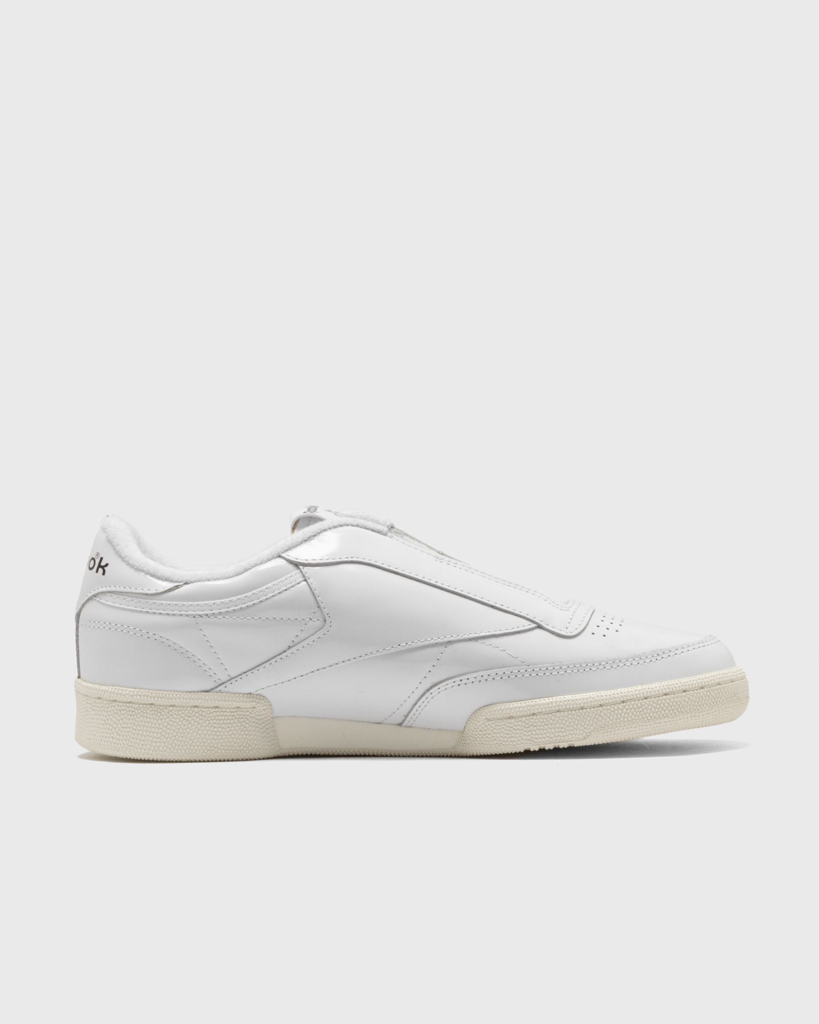 x WHITE MOUNTAINEERING CLUB C 85 