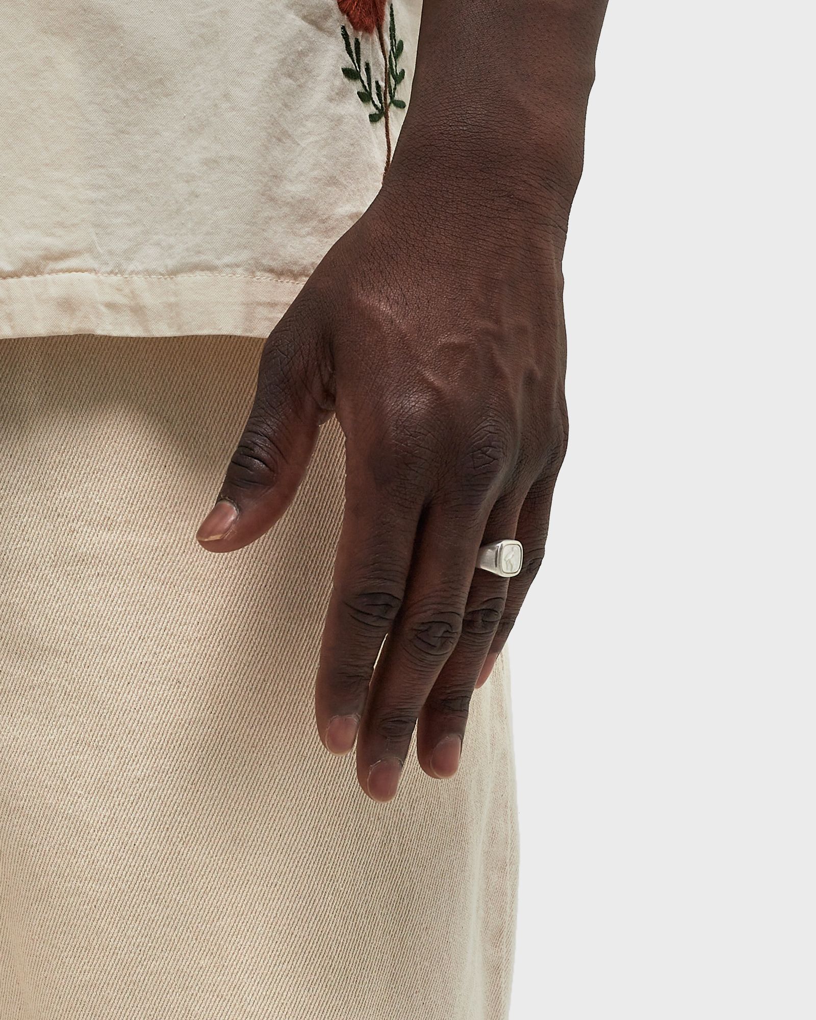 Silver Dove Cameo Ring