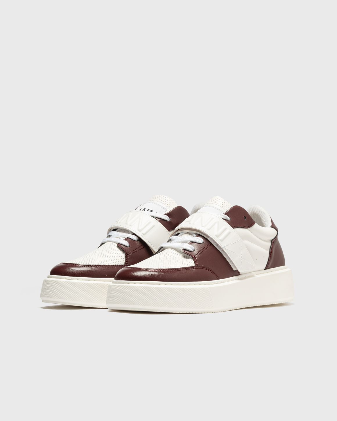 【関税込み】GANNI ピンク＆ホワイト Sporty スニーカー Women's GANNI Sneakers | Sale Up To 70% Off At THE OUTNET