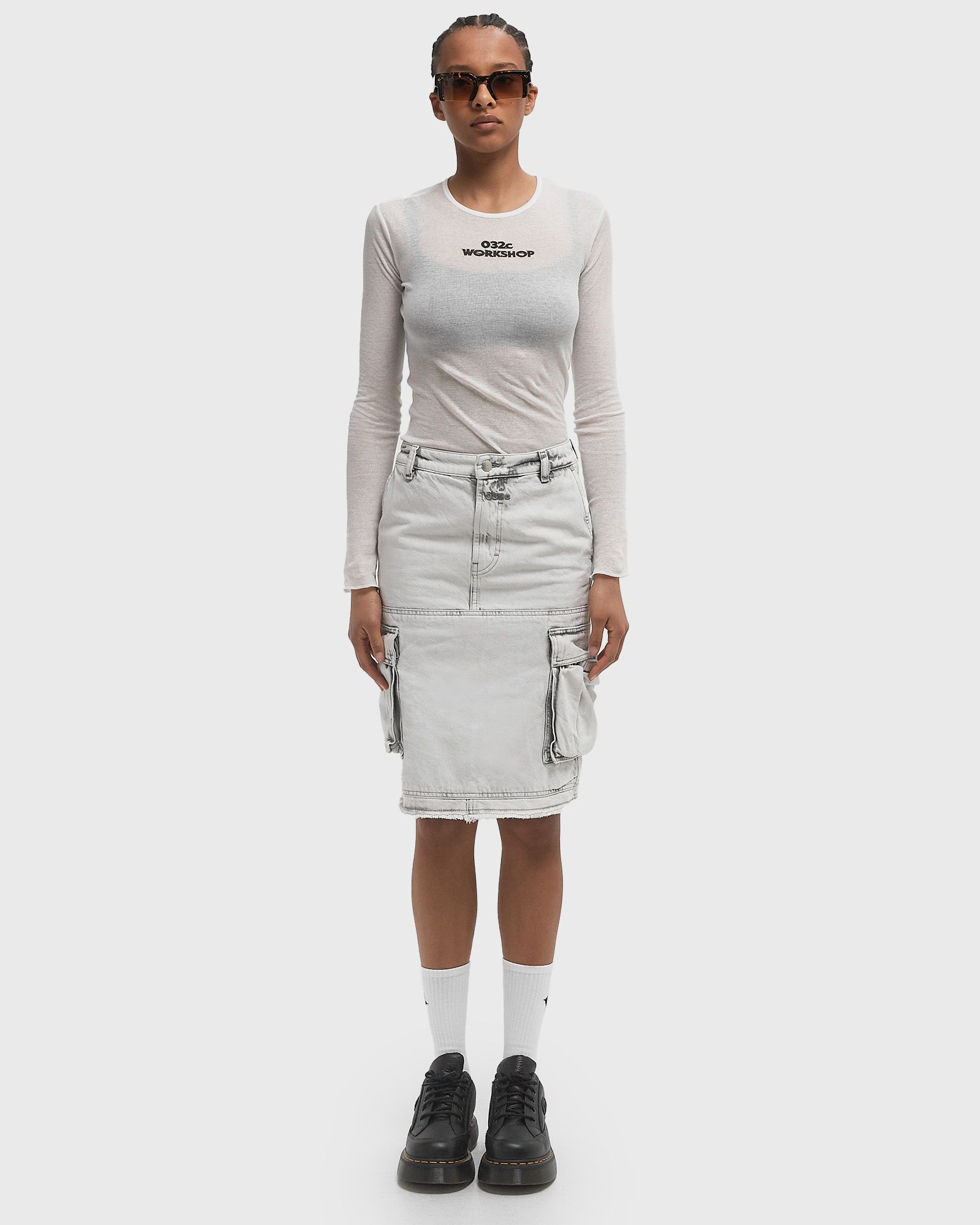 WMNS MY OWN MIND FRAYED DENIM SKIRT