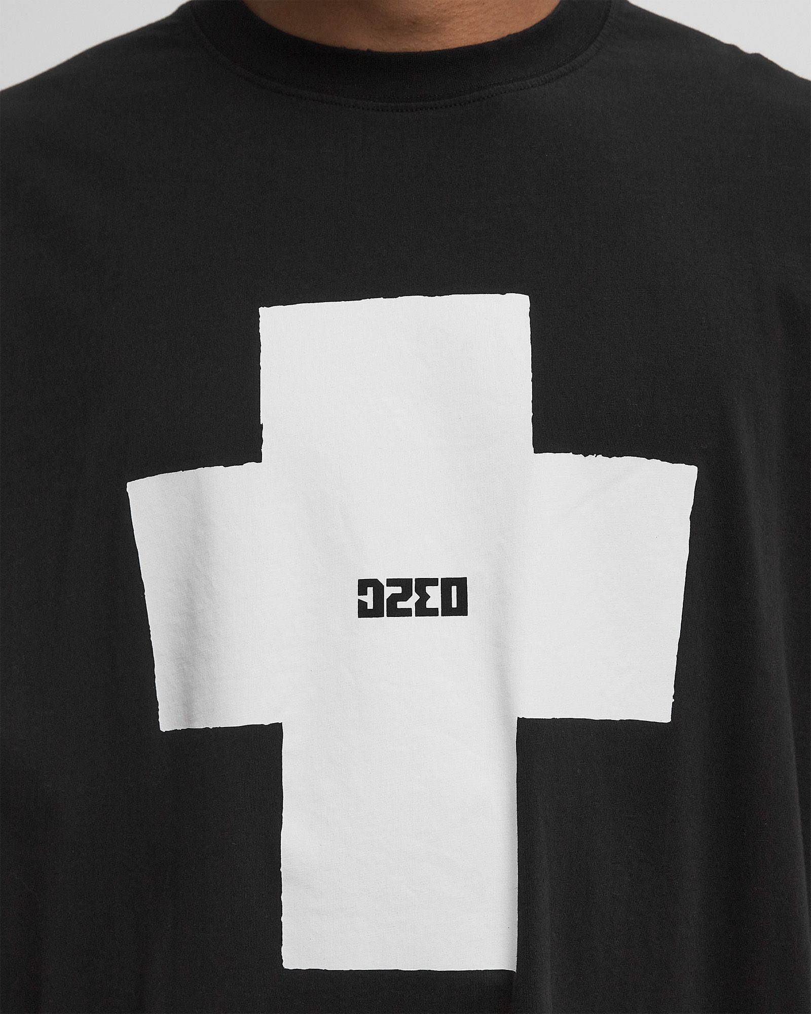 POINT ZERO OVERSIZED TEE
