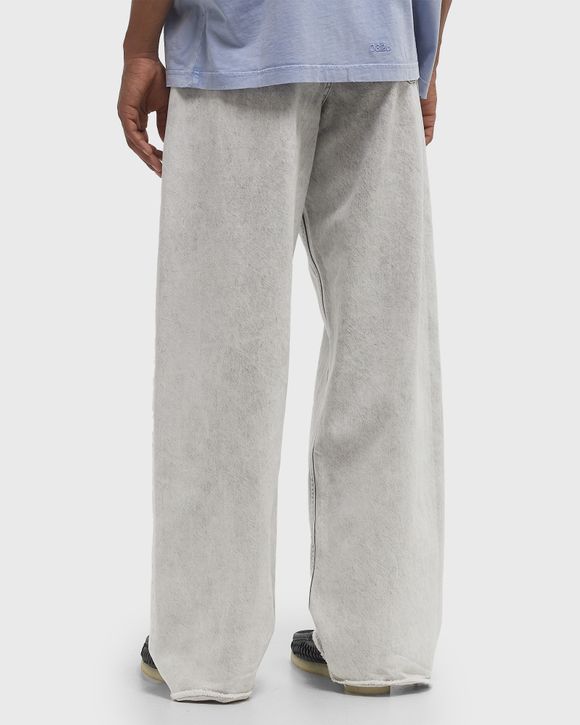 DOWN TO EARTH WIDE LEG JEANS