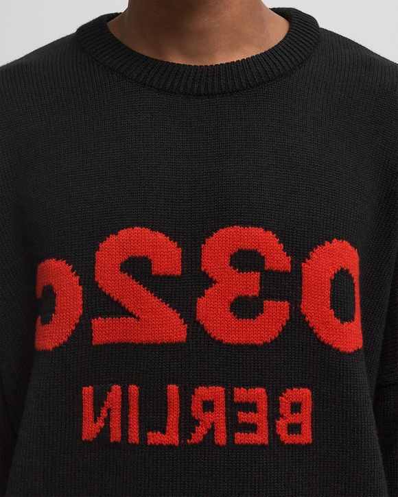 SELFIE SWEATER