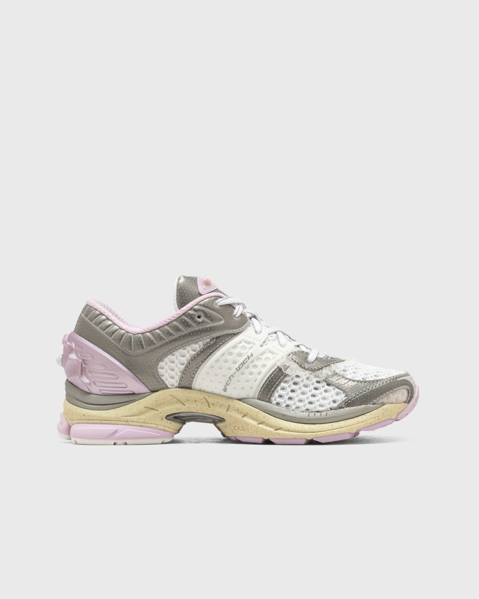 PROGRID PARAMOUNT x Metagirl