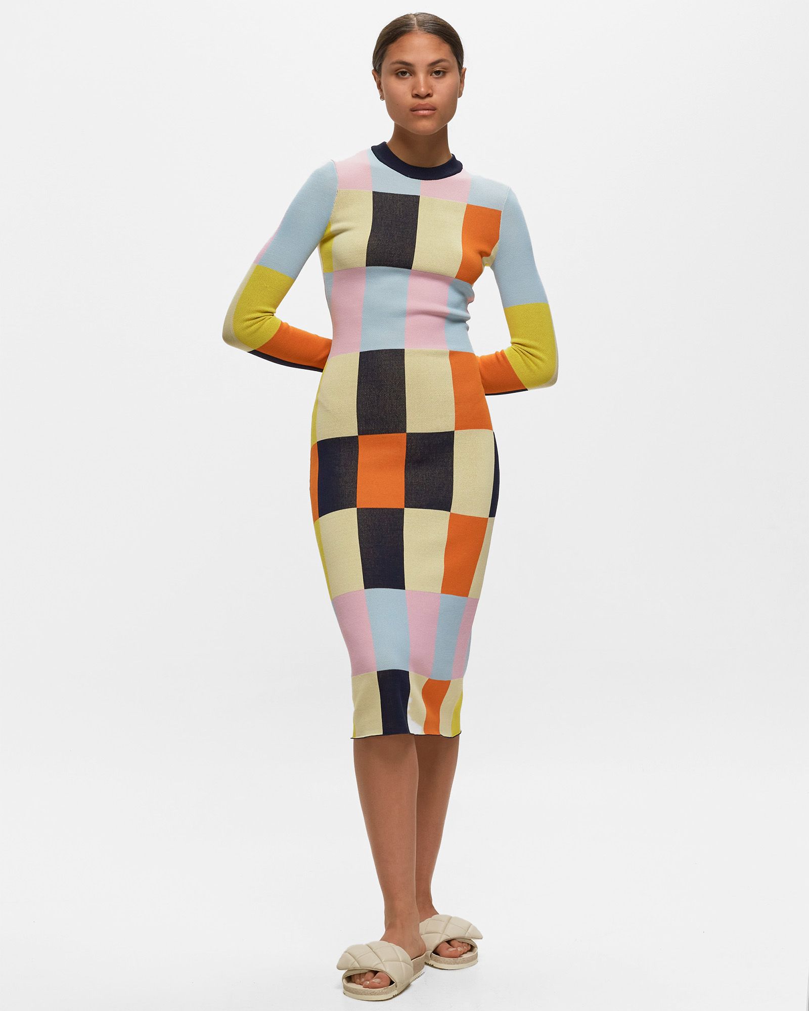 Chiara, 1786 Graphic Lightweight