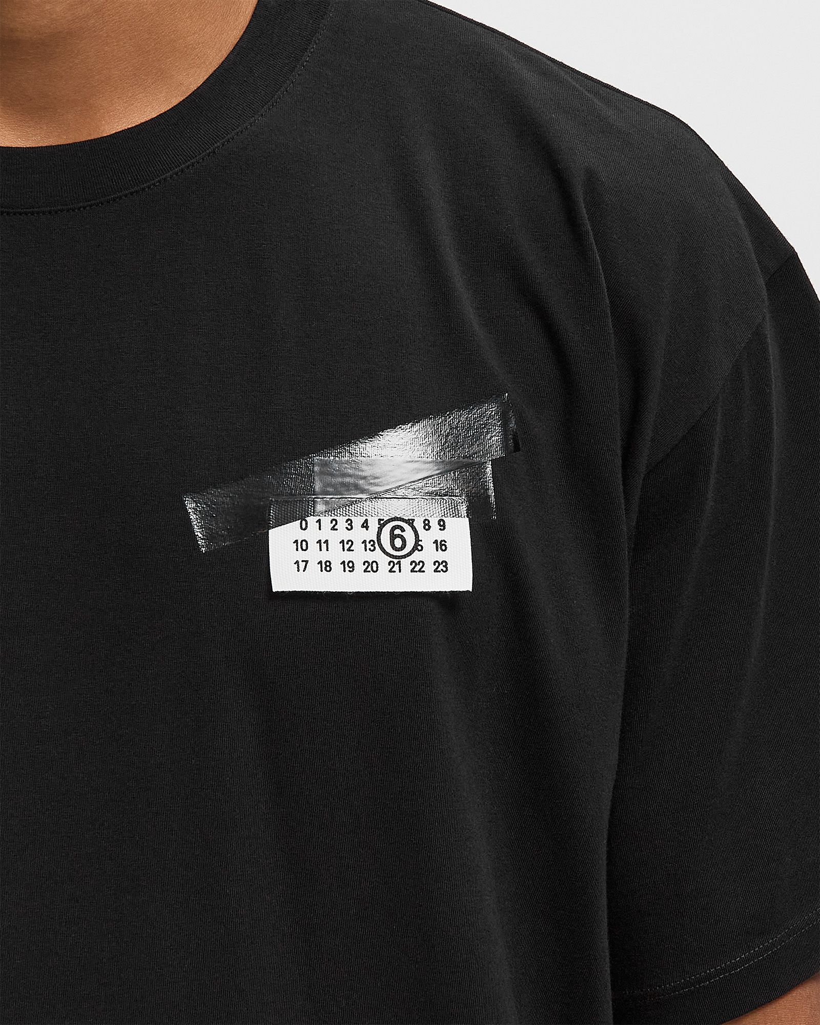 Maison Margiela MM6 TEE Black | BSTN Store