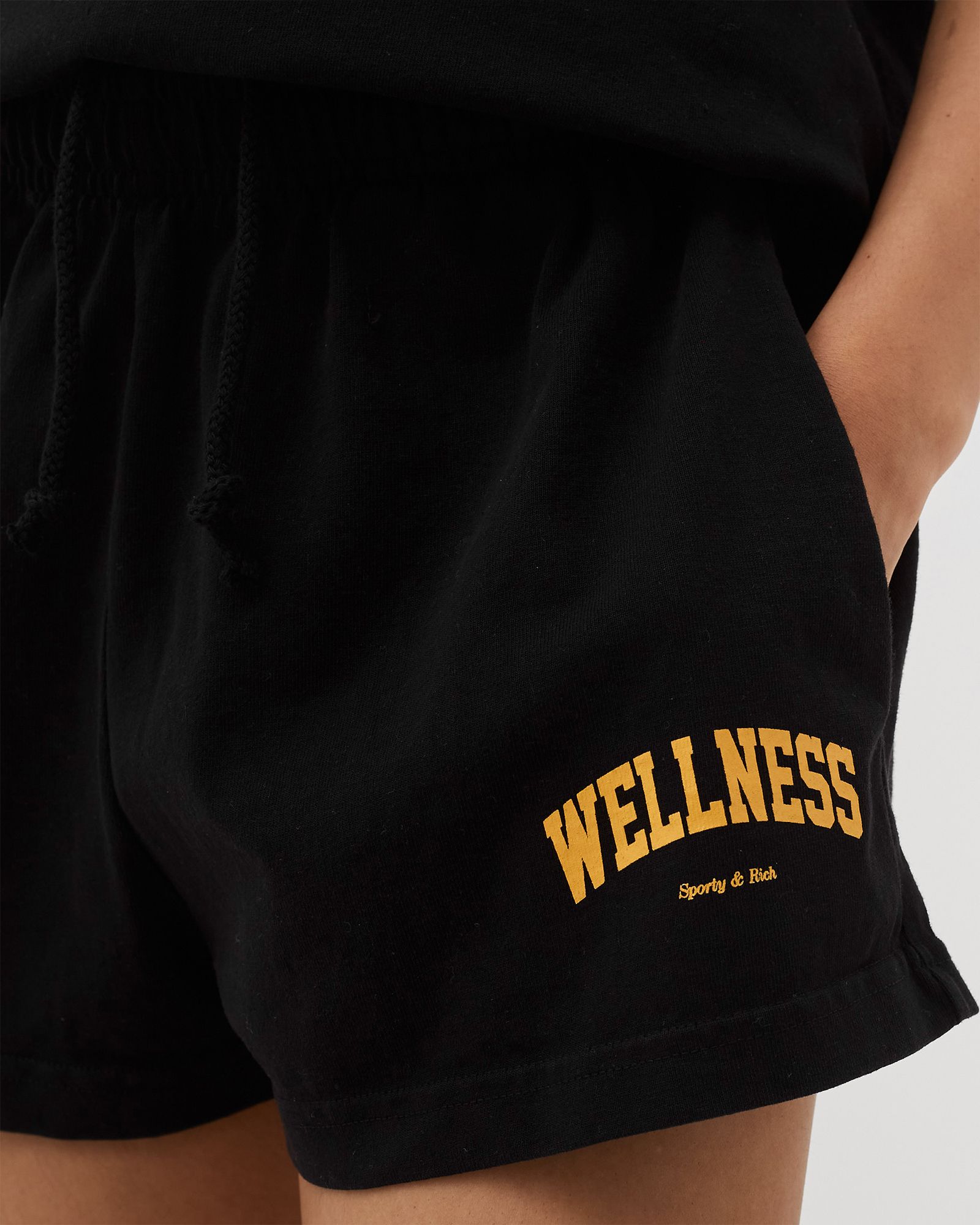 Wellness Studio Ivy Disco Short