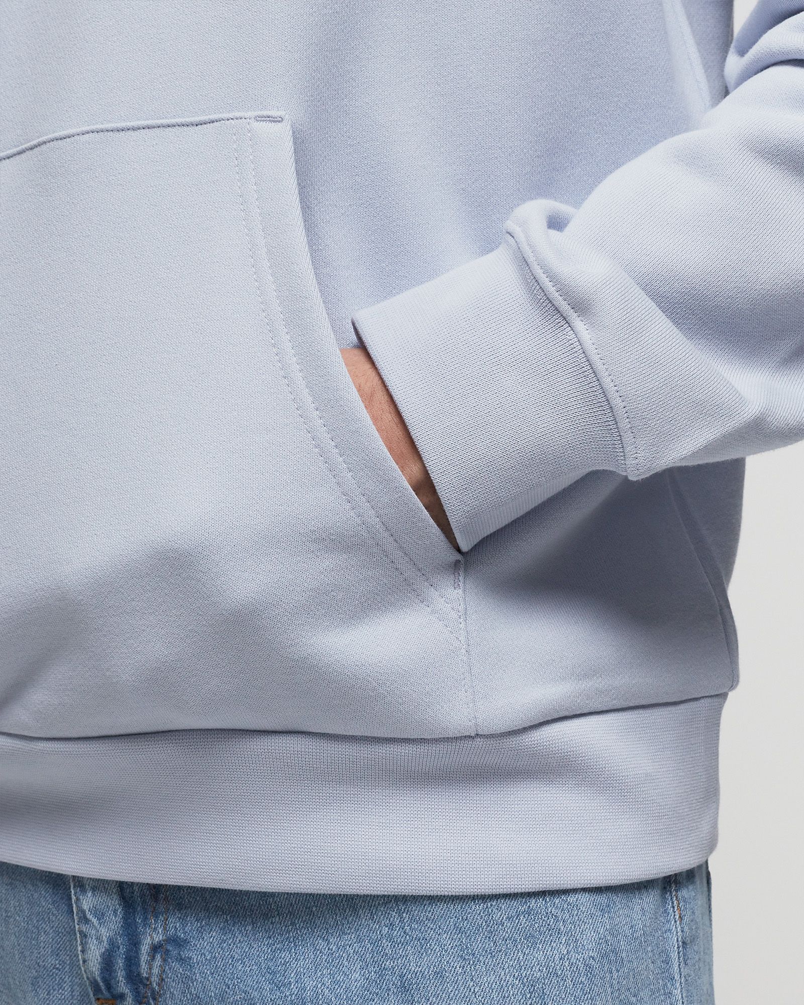 RELAXED FIT FLEECE HOODIE