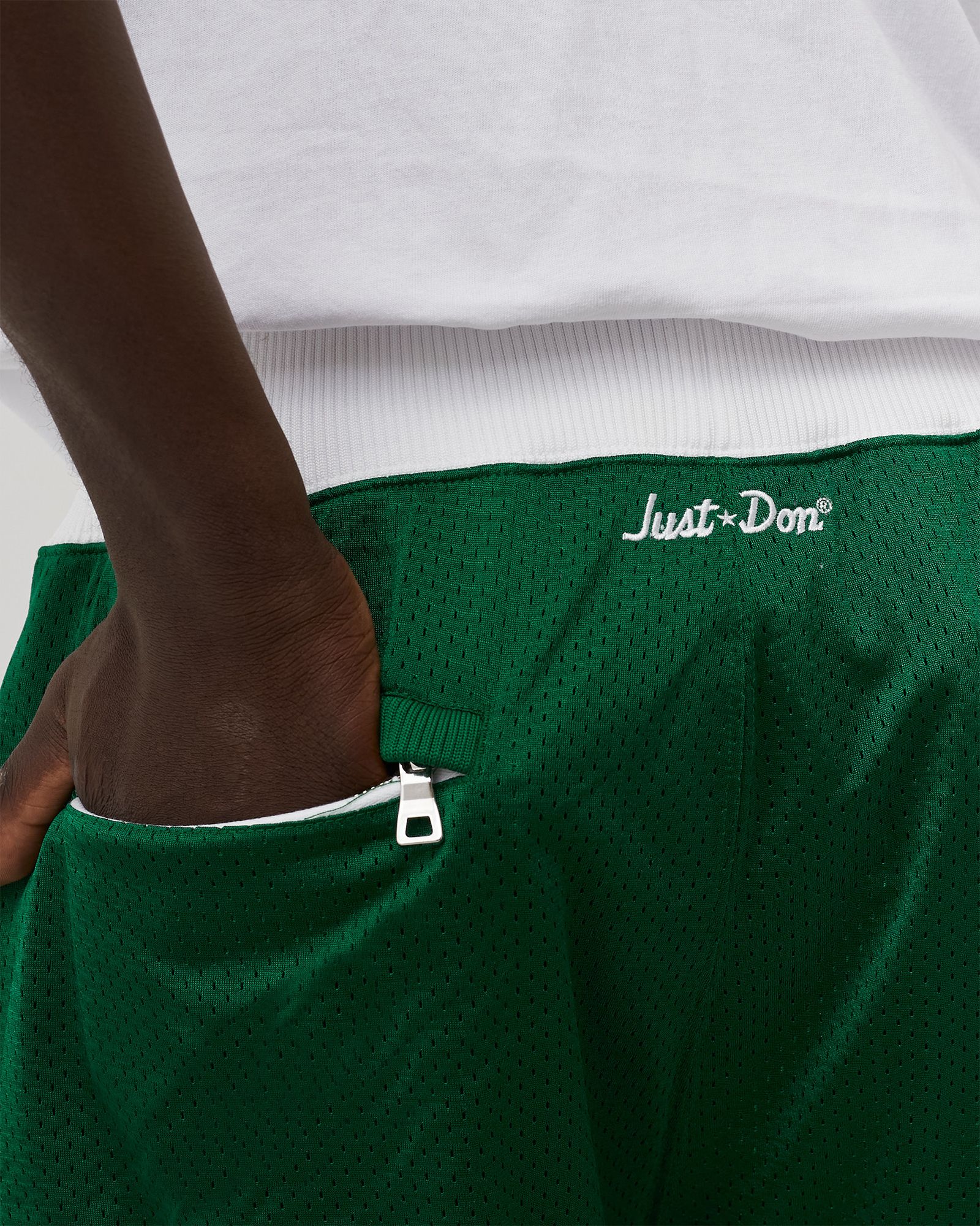 NFL THROWBACKS SHORT EAGLES