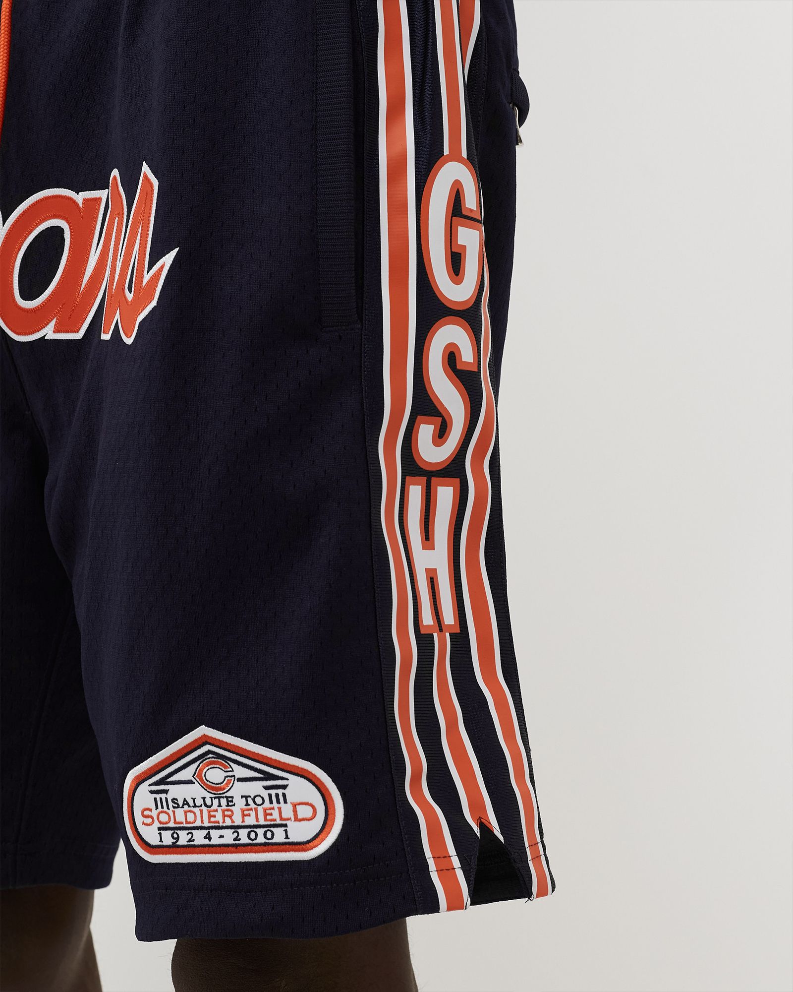 NFL THROWBACKS SHORT BEARS