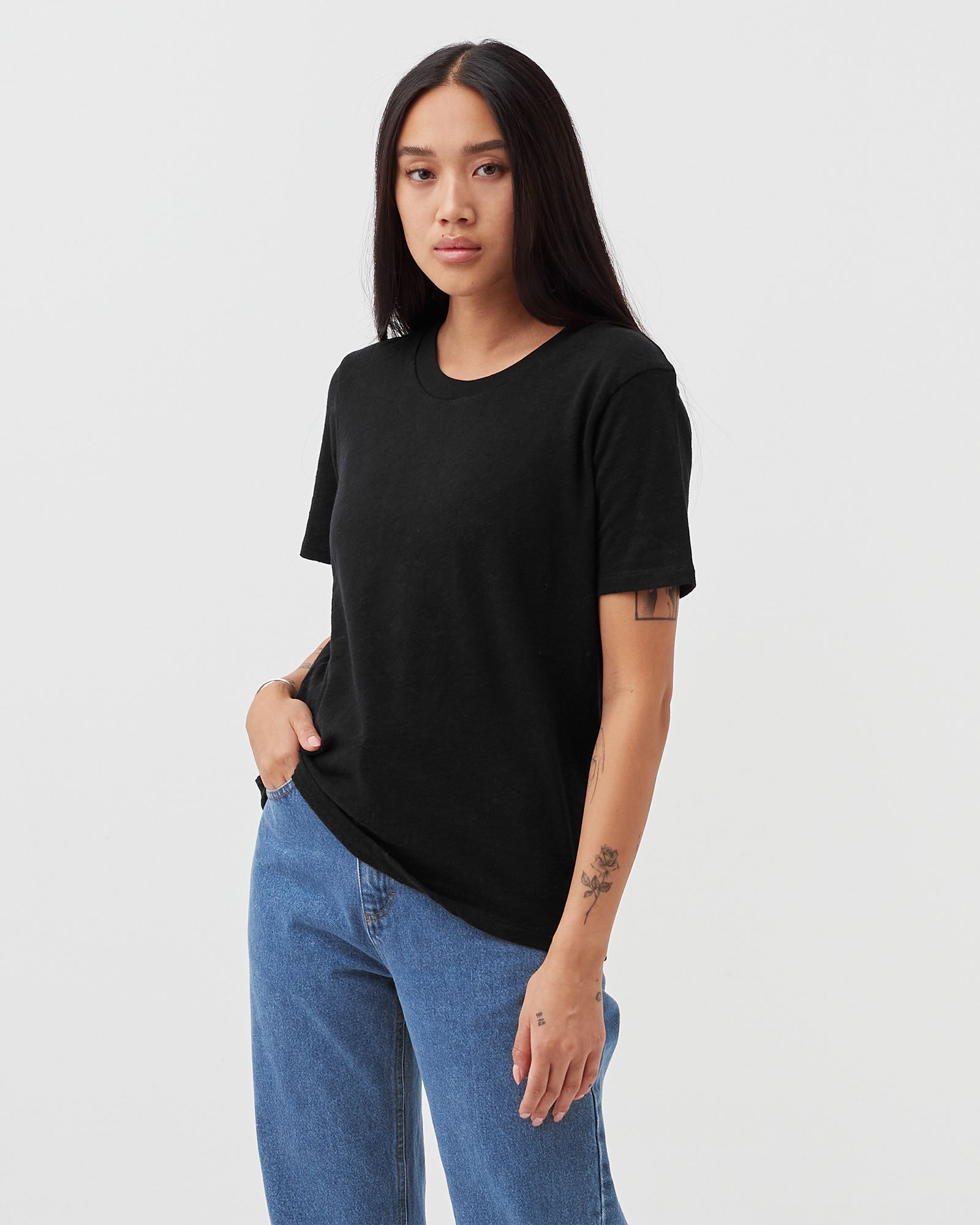 WMNS Tee Round Collar
