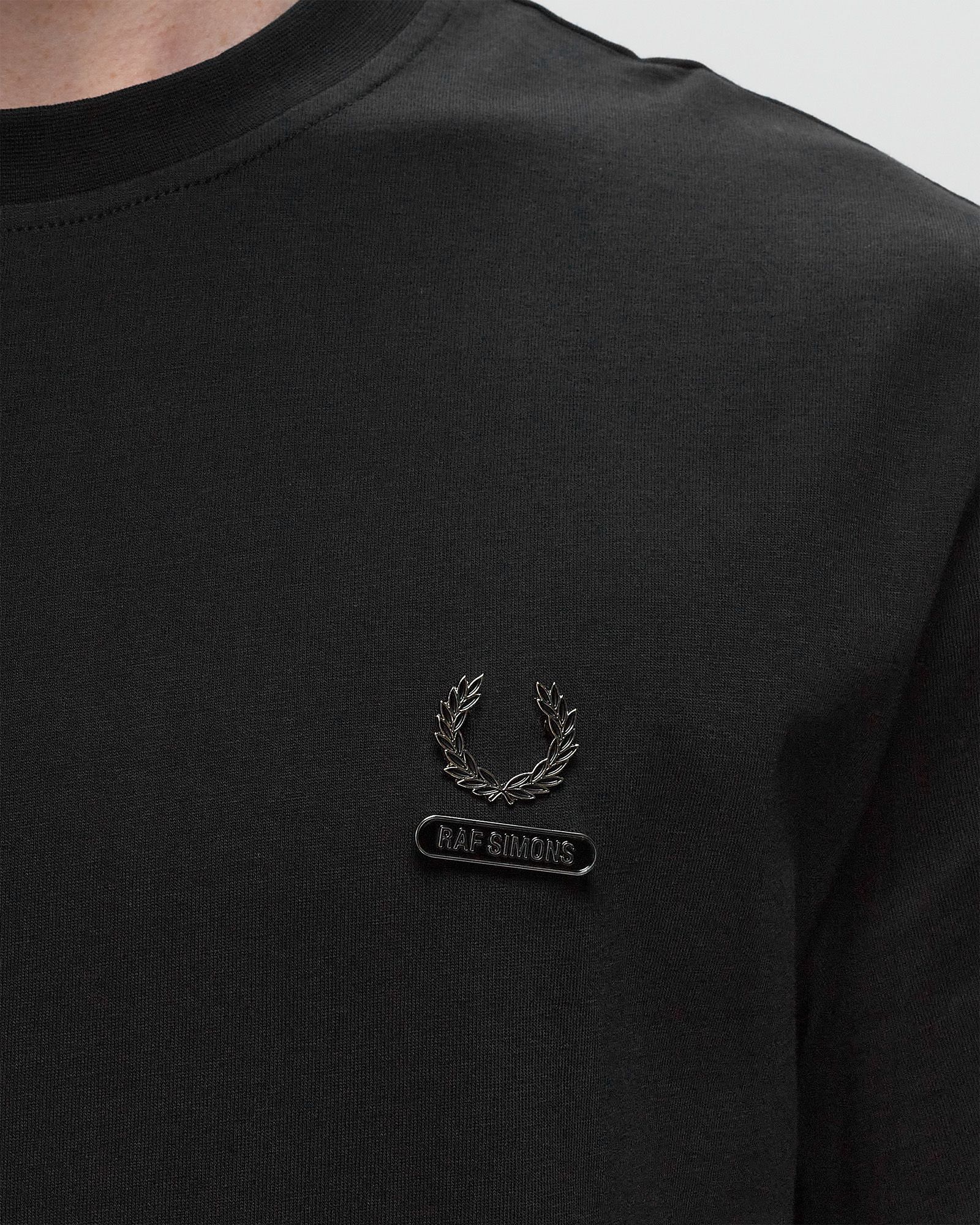 x Raf Simons Enamel Pin T-Shirt