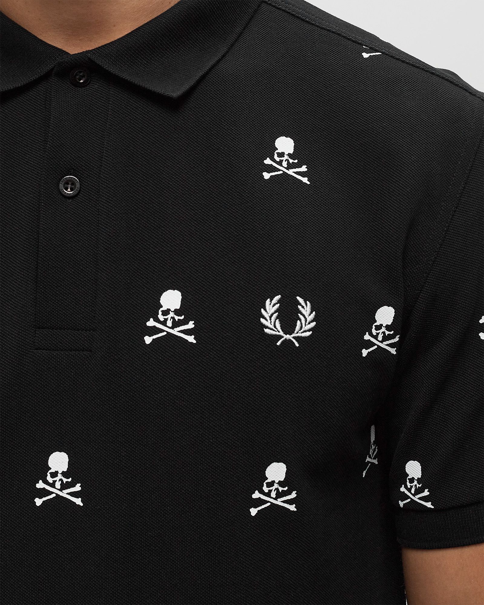 x MASTERMIND SKULL POLO SHIRT