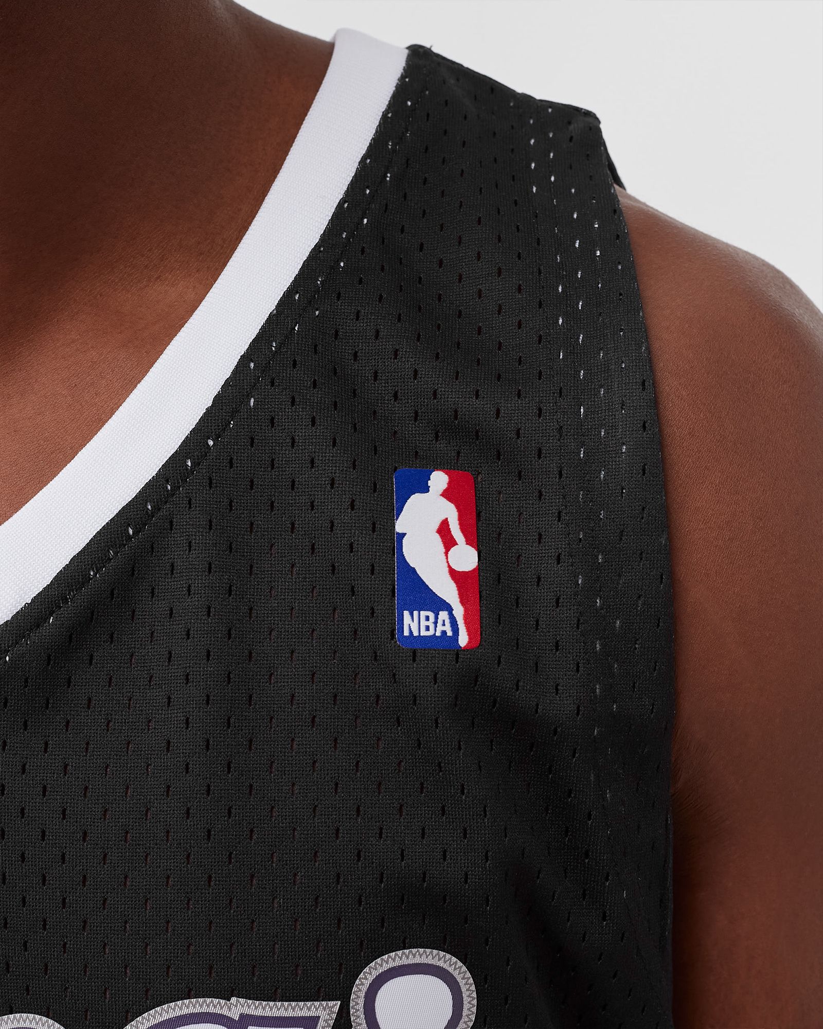 NBA SWINGMAN JERSEY SACRAMENTO KINGS 2011-12 DEMARCUS COUSINS #15