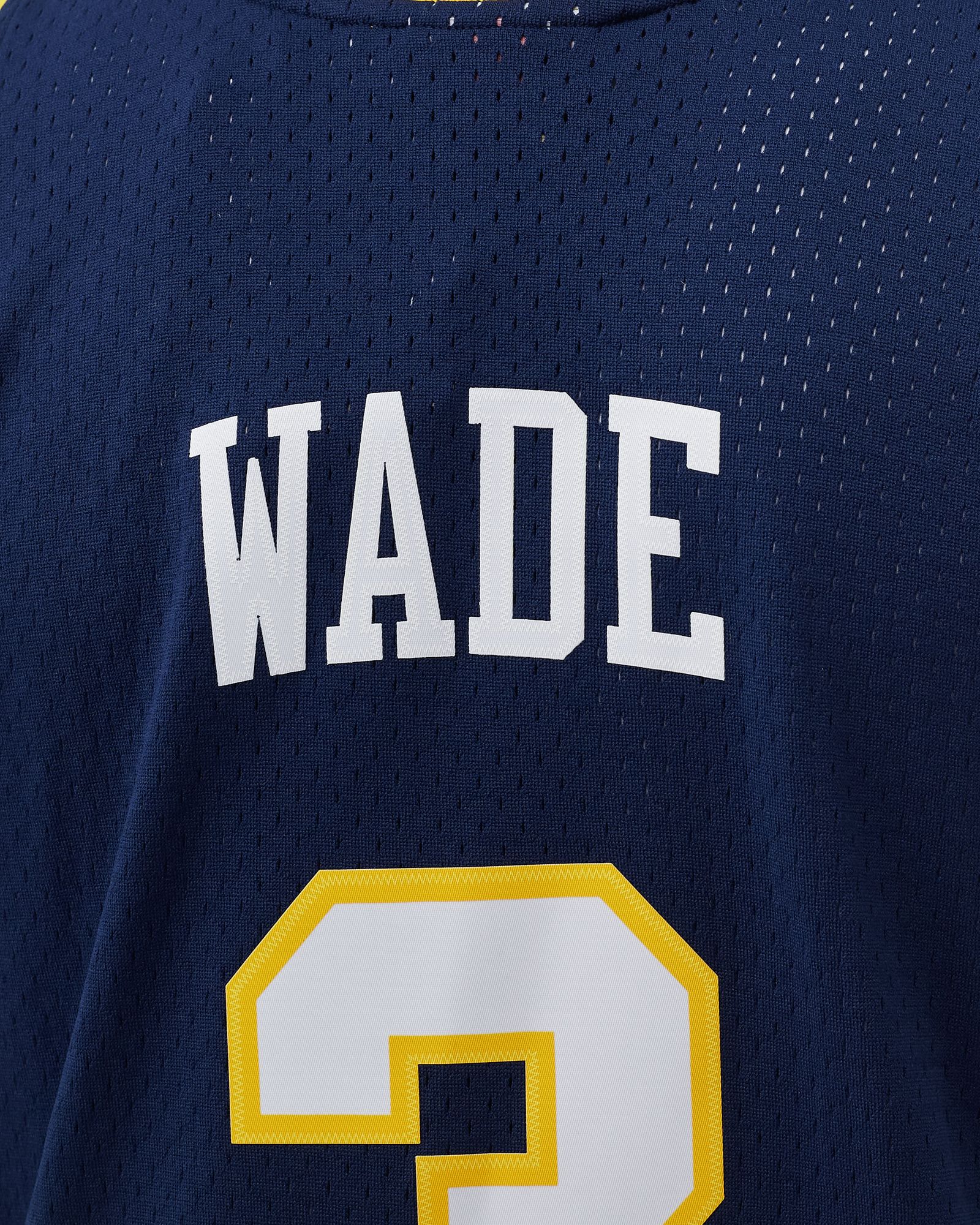 NCAA SWINGMAN JERSEY MARQUETTE UNIVERSITY 2002-03 DWYANE WADE #3