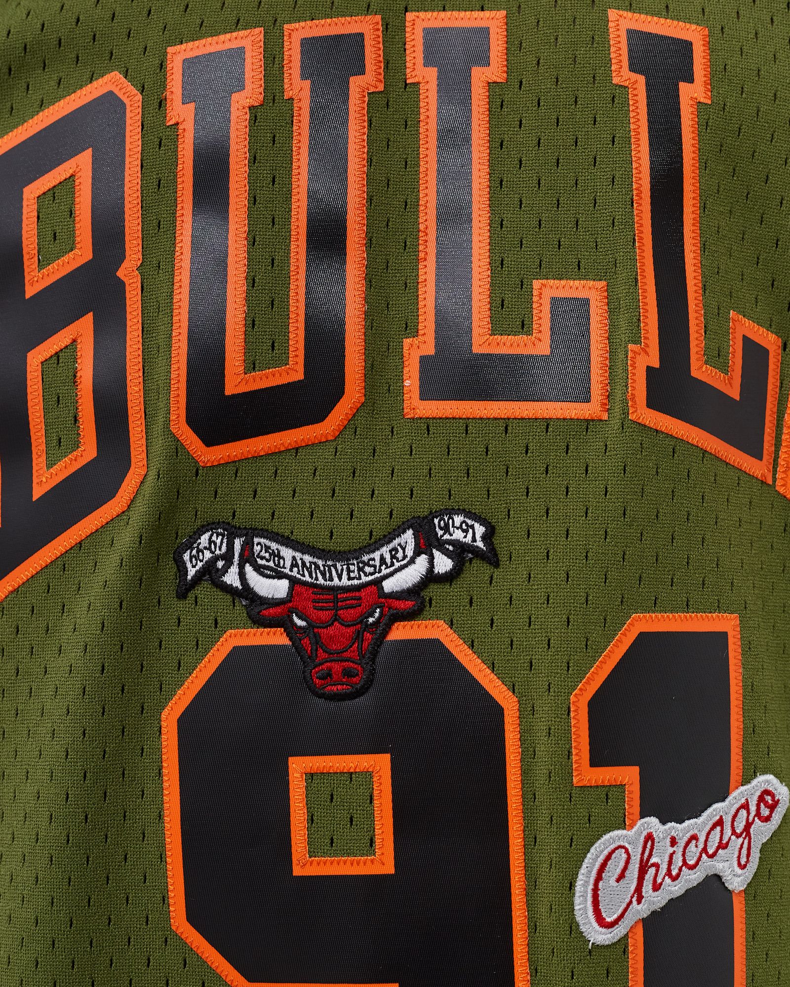 Flight Swingman Dennis Rodman Chicago Bulls 1997-98 Jersey