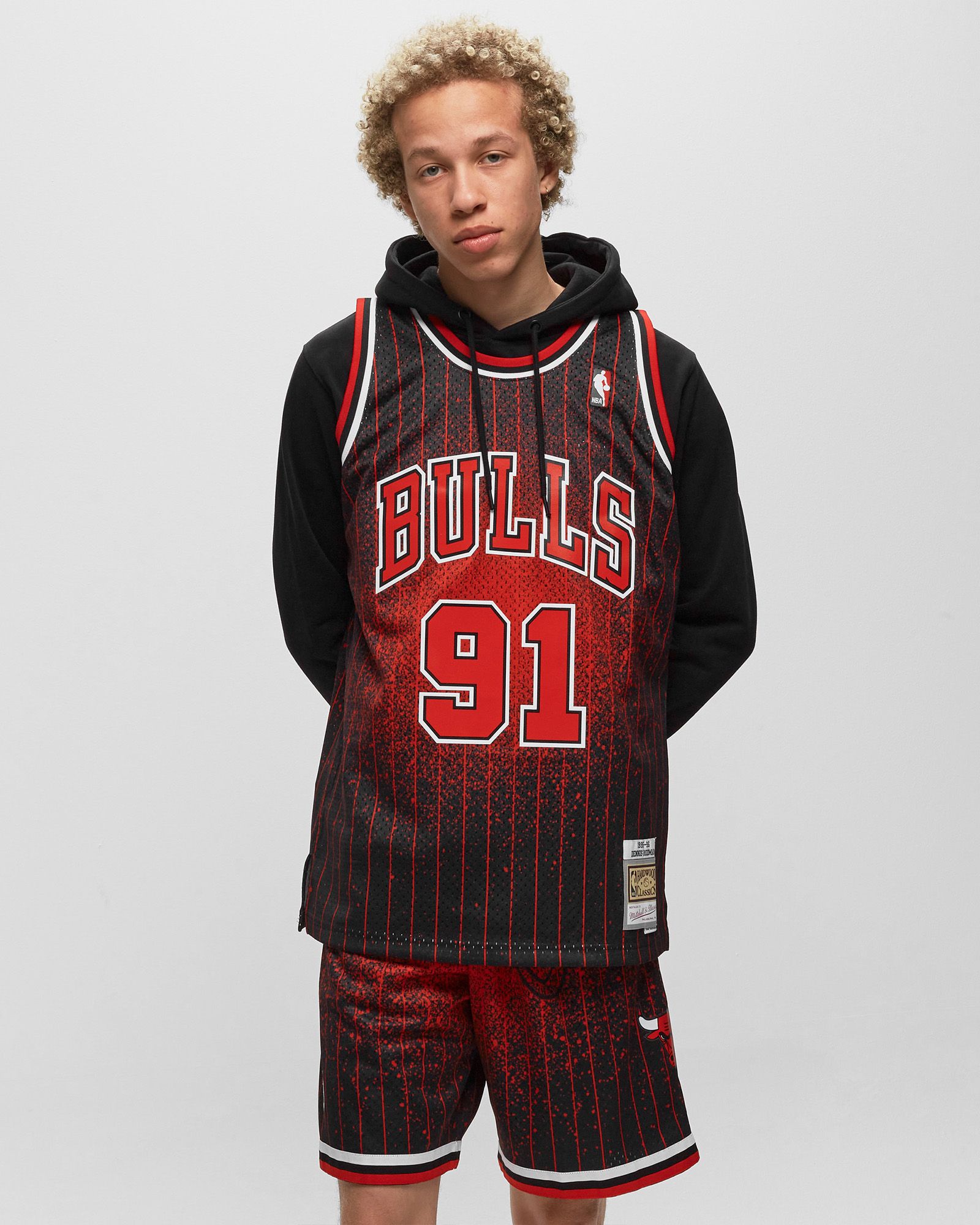 NBA RE-TAKE GRADIENT SWINGMAN JERSEY BULLS 1995-96 DENNIS RODMAN #91