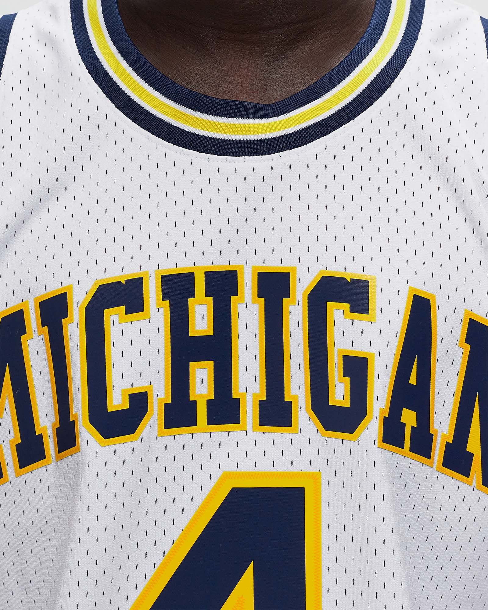 NCAA WHITE JERSEY MICHIGAN 1991-92 CHRIS WEBBER #4