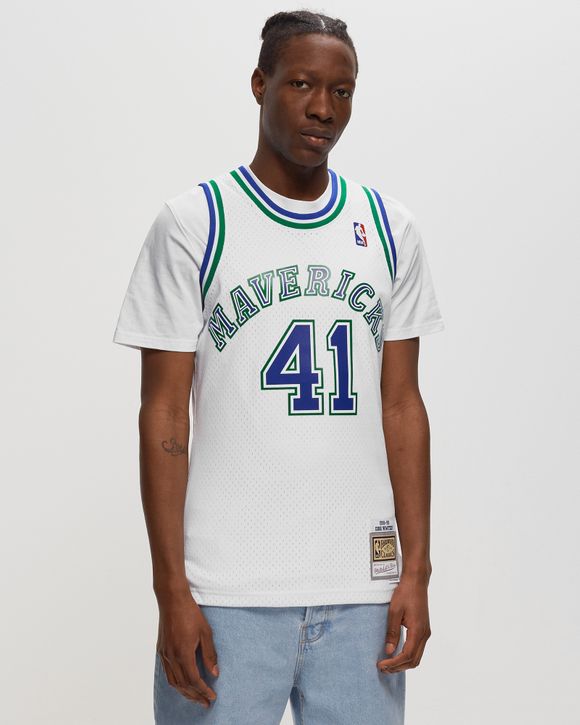 Men's Mitchell & Ness Dirk Nowitzki White Dallas Mavericks Hardwood  Classics Swingman Jersey