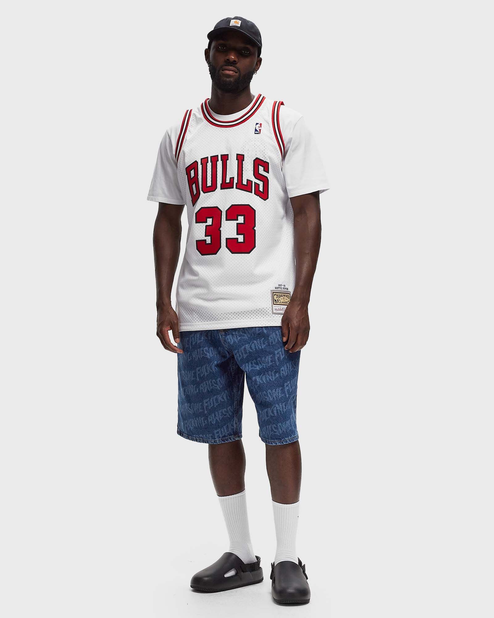 NBA SWINGMAN JERSEY CHICAGO BULLS HOME 1997-98 SCOTTIE PIPPEN #33