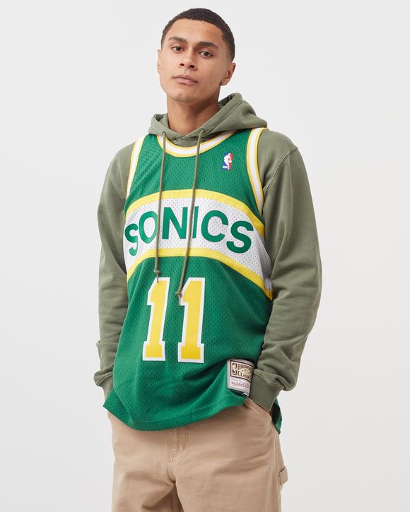 Men's Mitchell & Ness Shawn Kemp Green Seattle Supersonics Hardwood  Classics Name & Number Pullover Hoodie