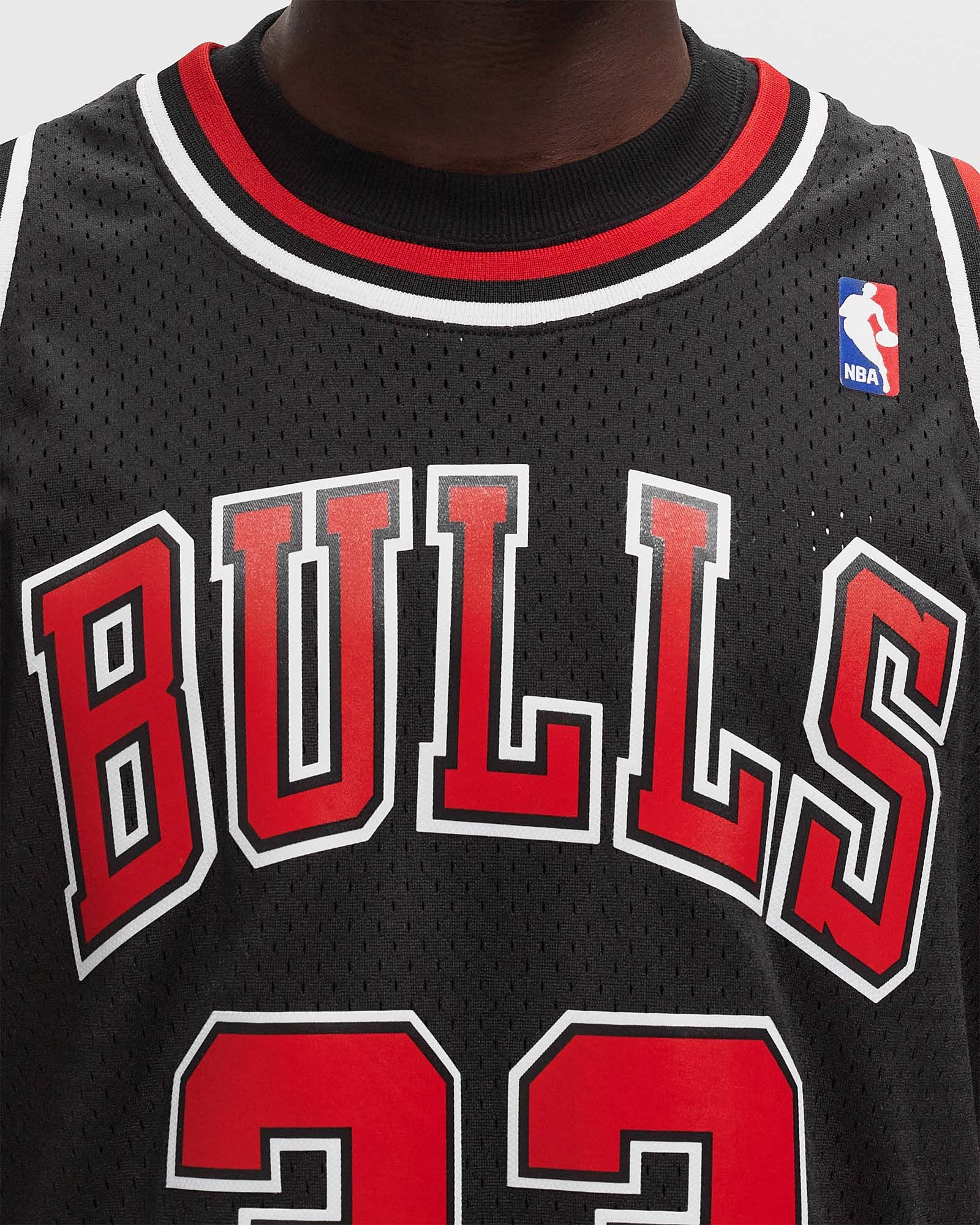 NBA SWINGMAN JERSEY CHICAGO BULLS ALTERNATE 1997-98 SCOTTIE PIPPEN #33