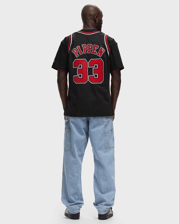 Mitchell Ness NBA SWINGMAN JERSEY CHICAGO BULLS ALTERNATE 1997 98 SCOTTIE PIPPEN 33 Black Red BSTN Store