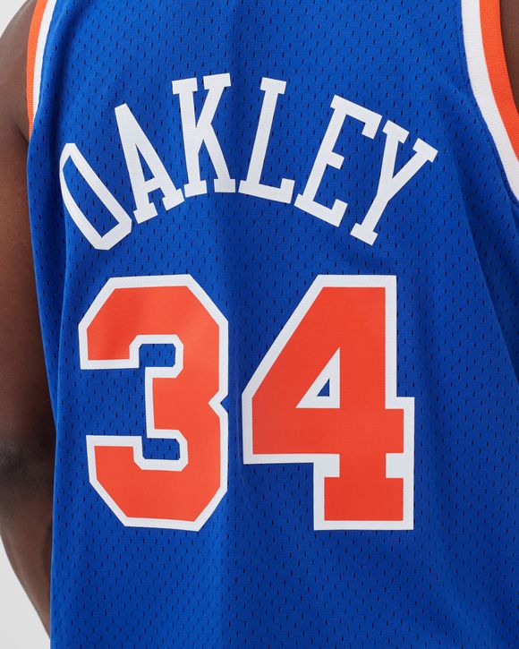 Charles Oakley Signed New York Knicks Mitchell & Ness Jersey