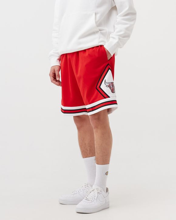 chicago bulls shorts outfit