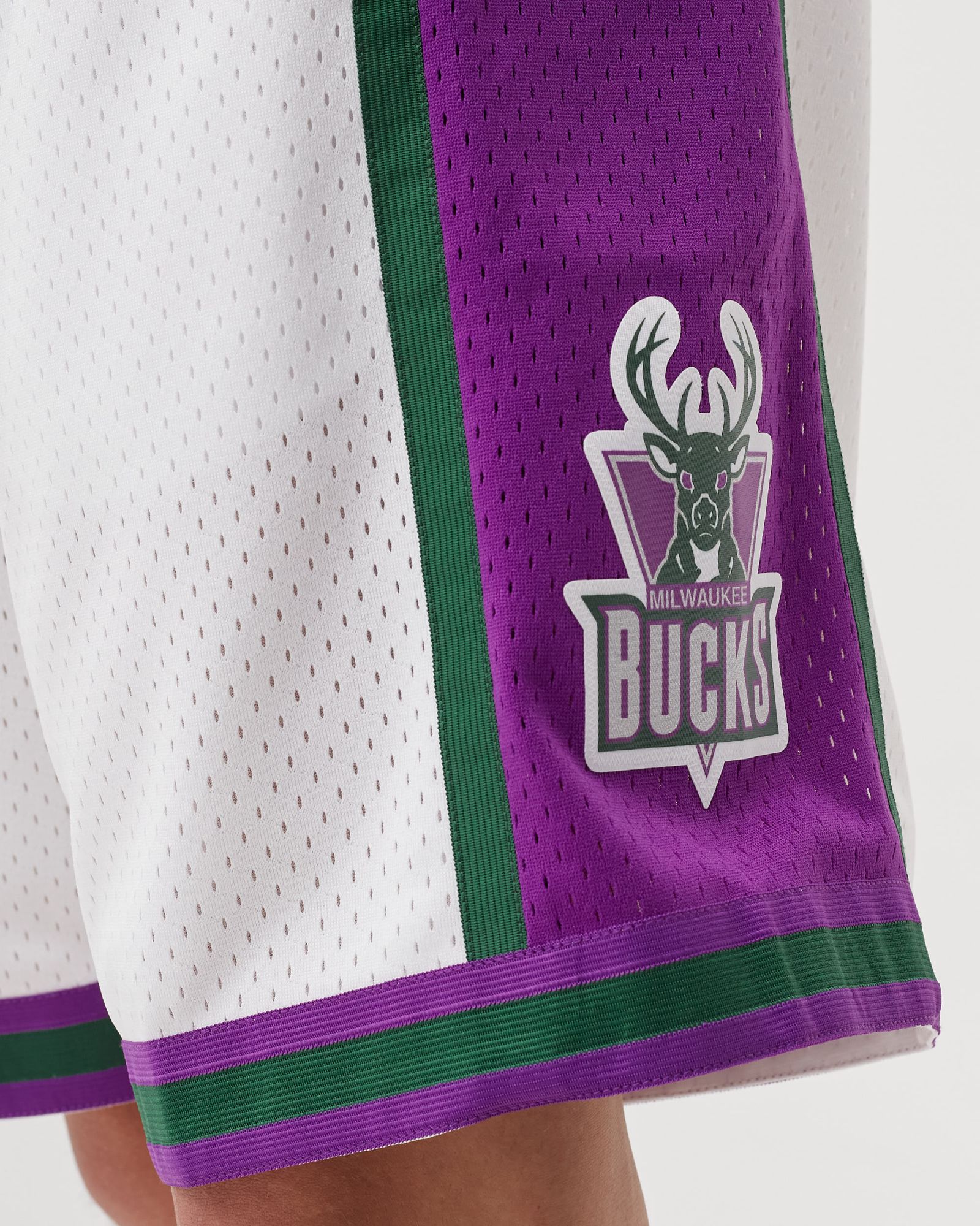 NBA Swingman Shorts MILWAUKEE BUCKS 1996-97